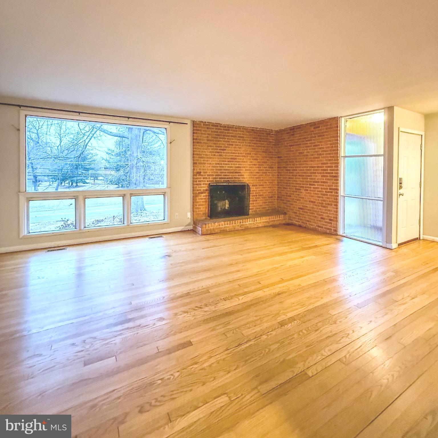 RIVER BEND - Residential