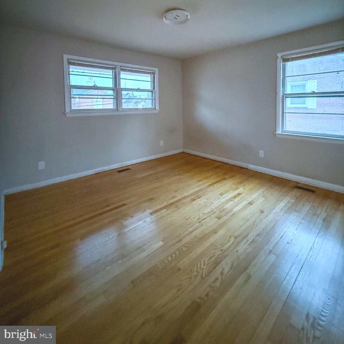 RIVER BEND - Residential