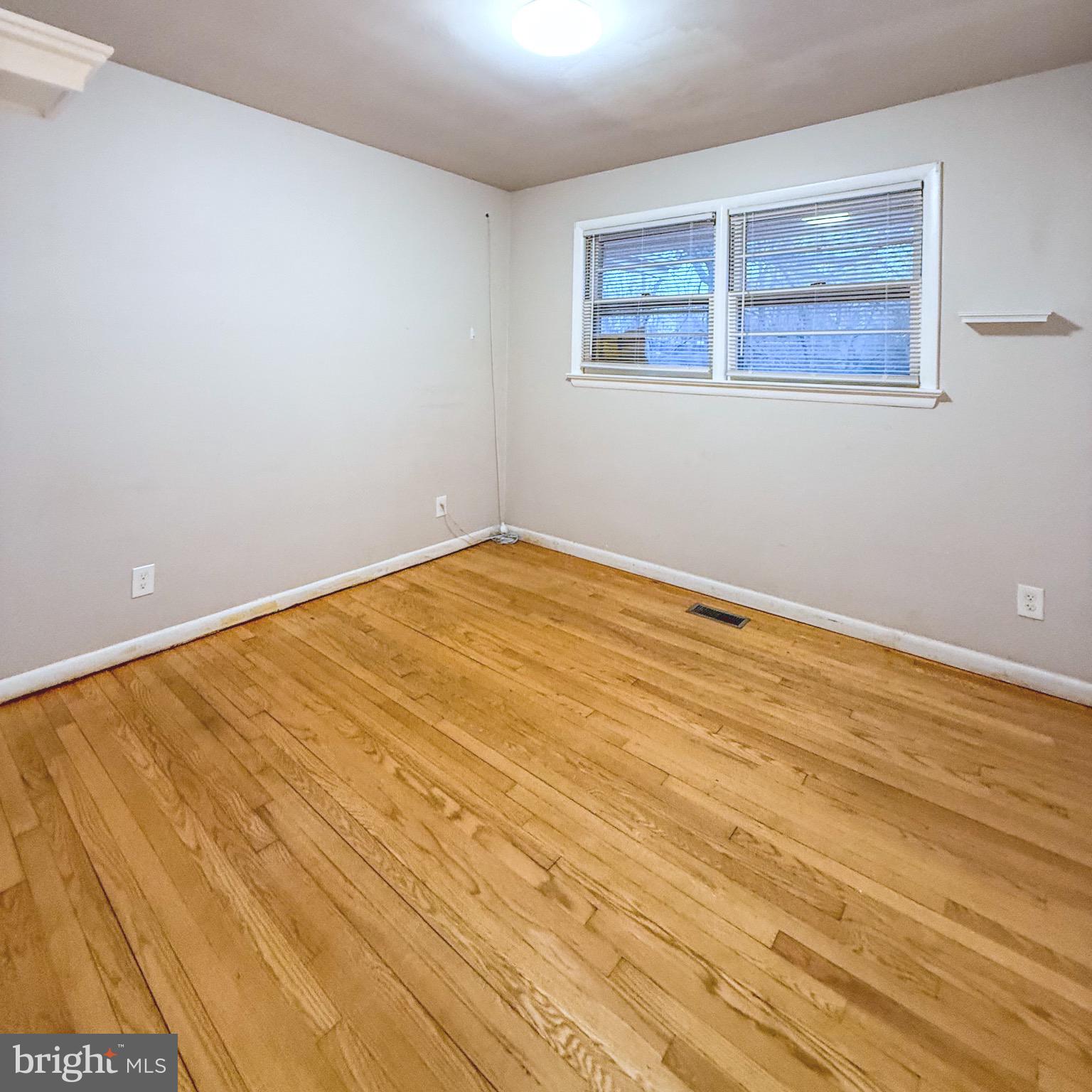 RIVER BEND - Residential