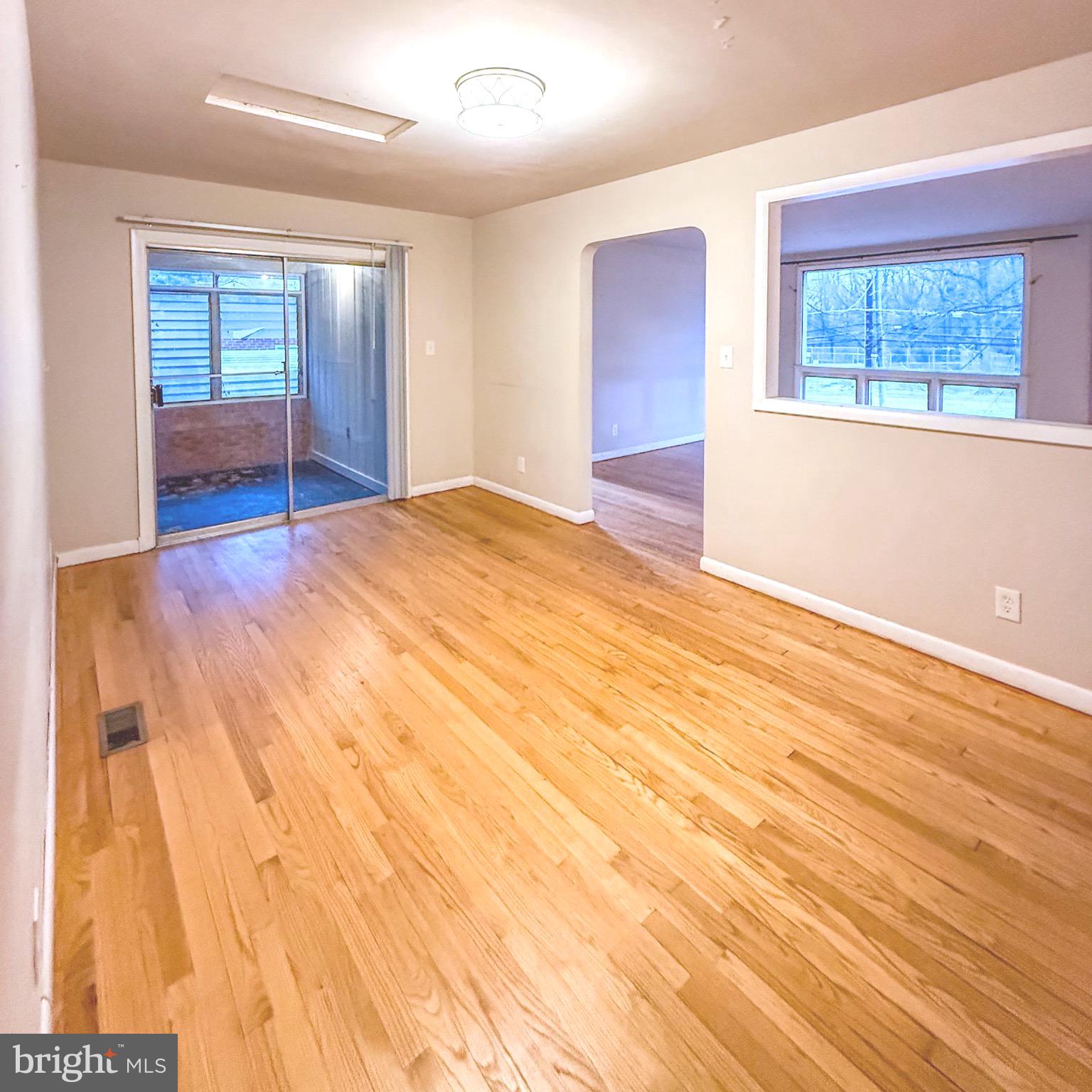 RIVER BEND - Residential