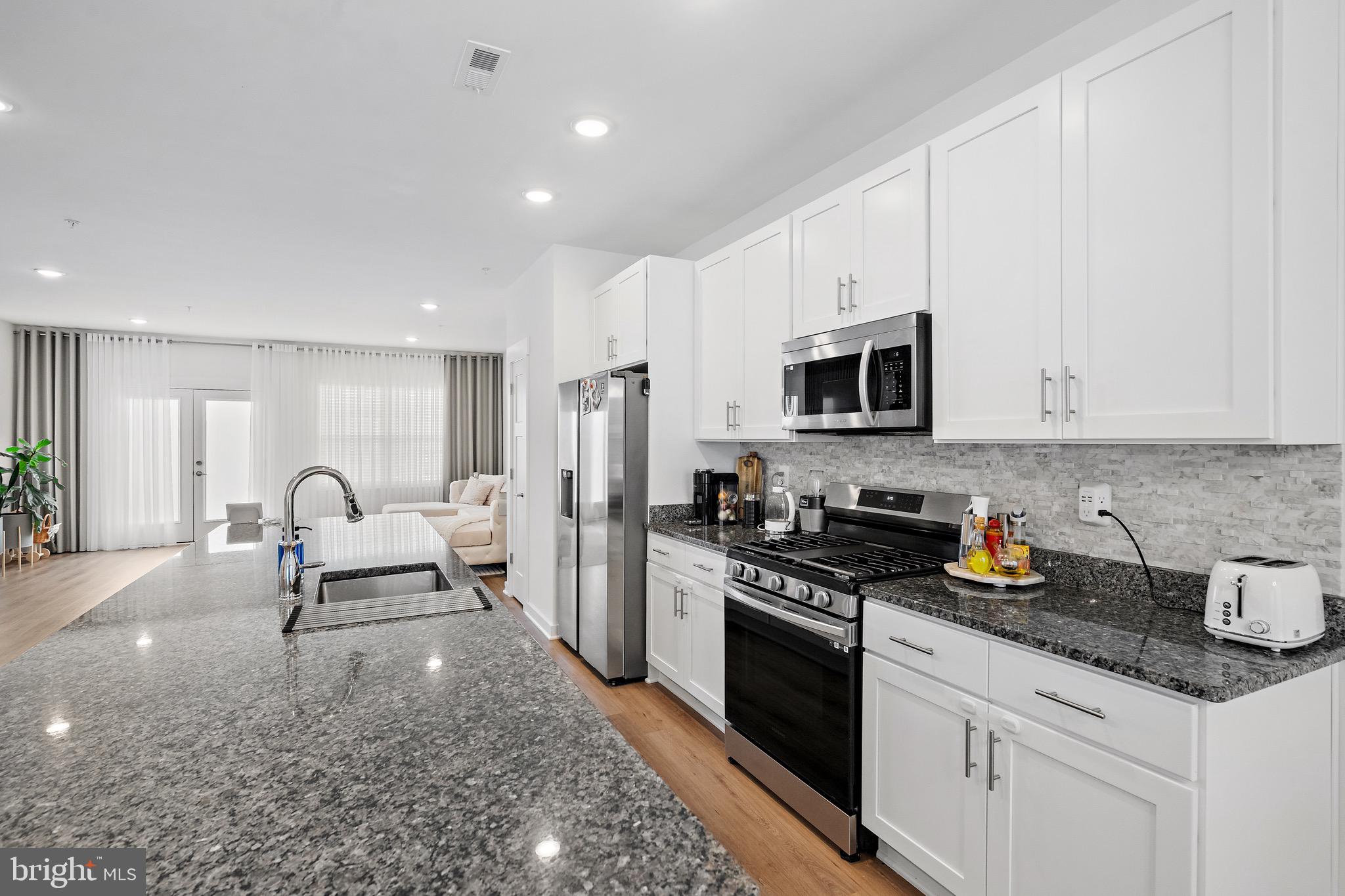 GAMBRILL VIEW - Residential Lease