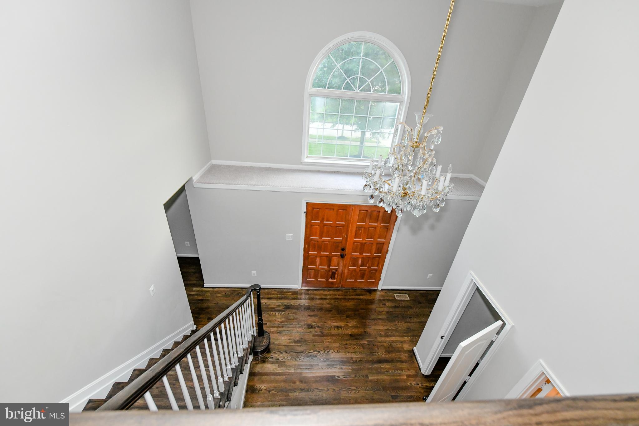 TREEVIEW ESTATES - Residential