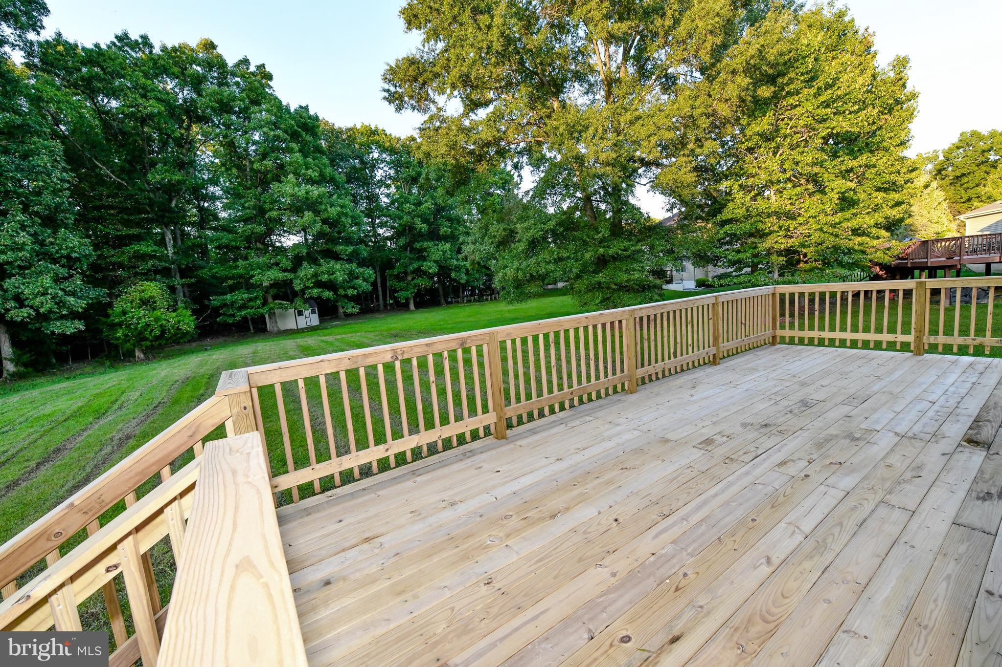 TREEVIEW ESTATES - Residential