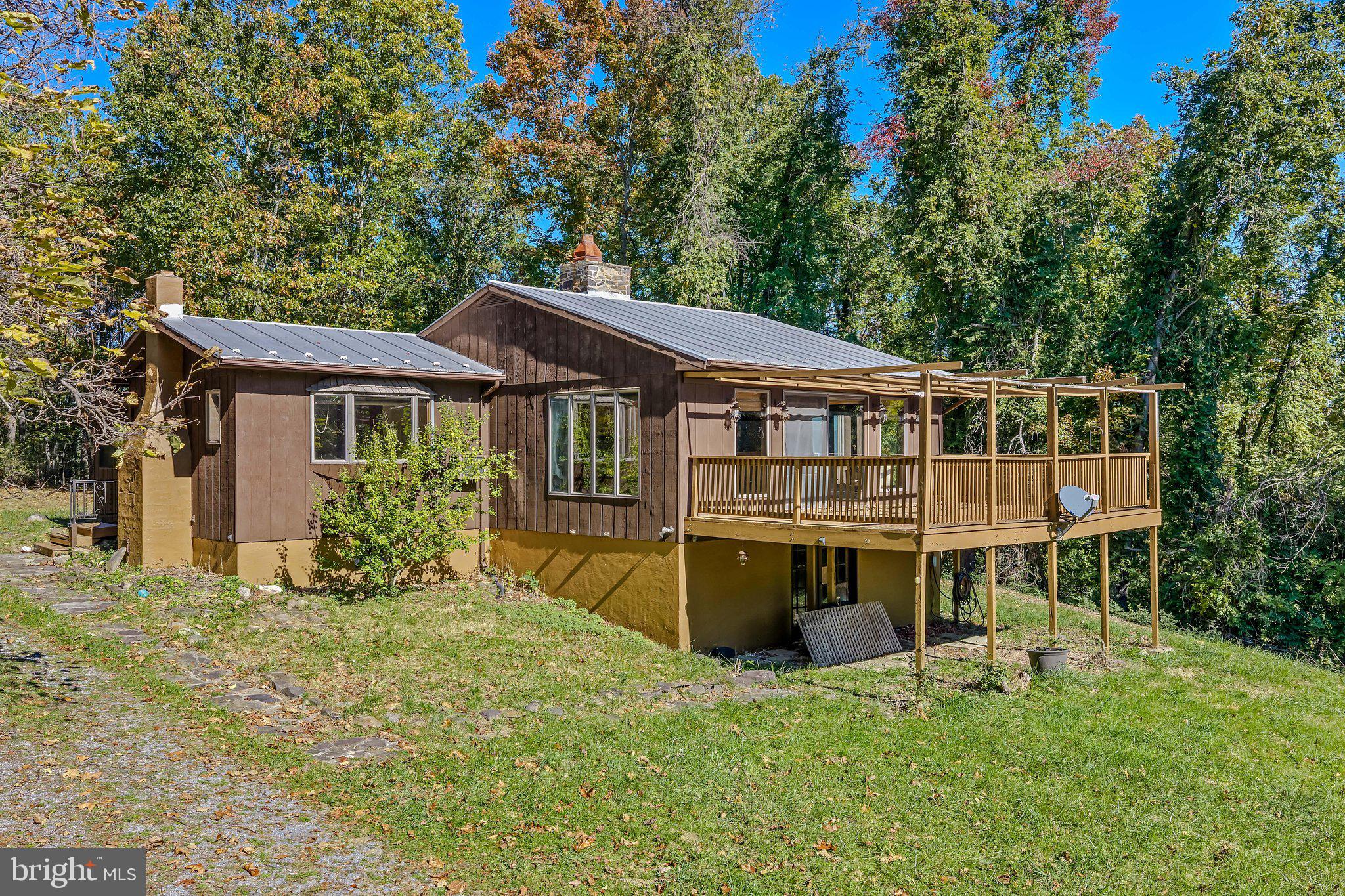 246 BRENNANS WAY