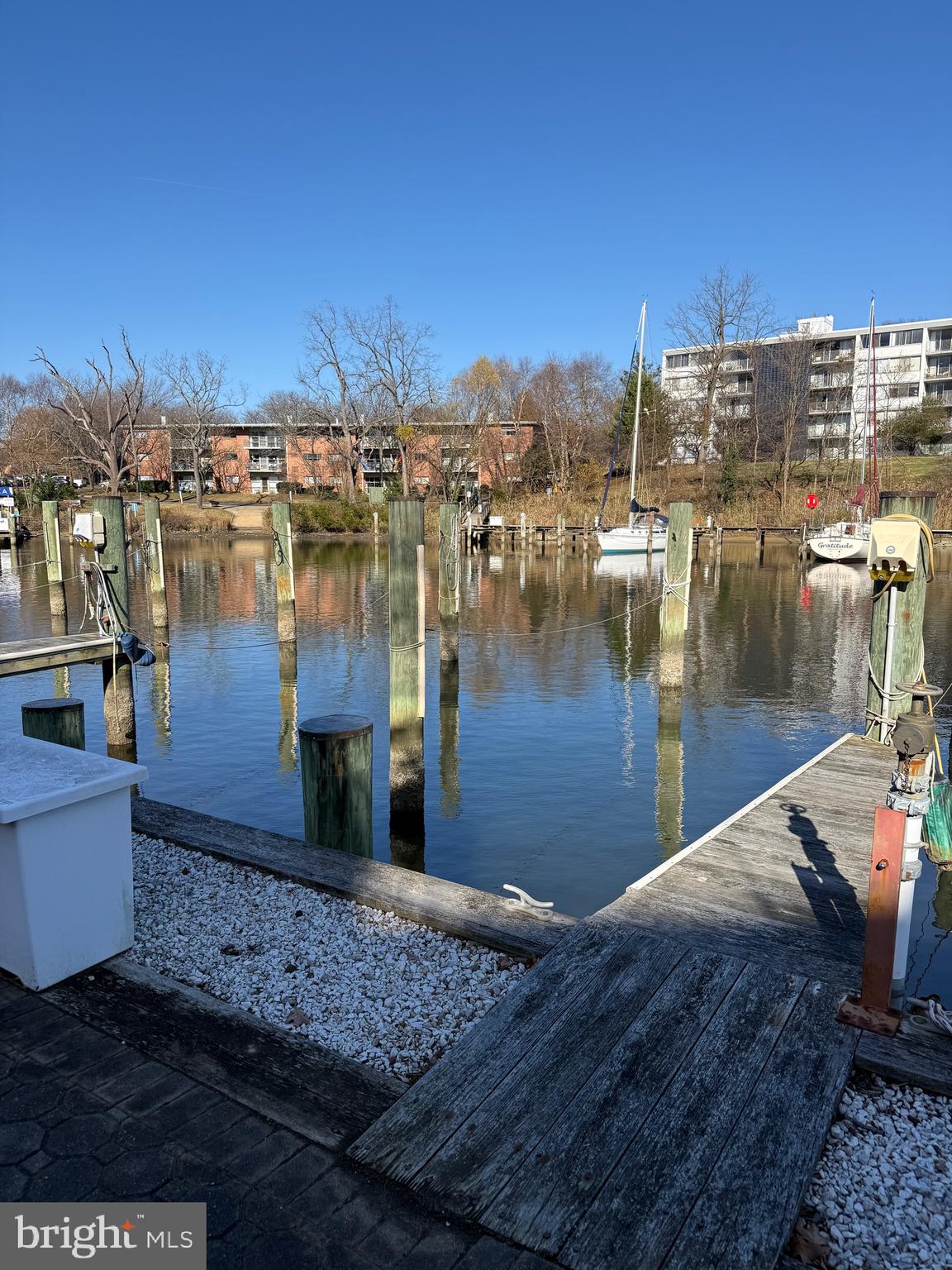 SEVERN HOUSE - Residential