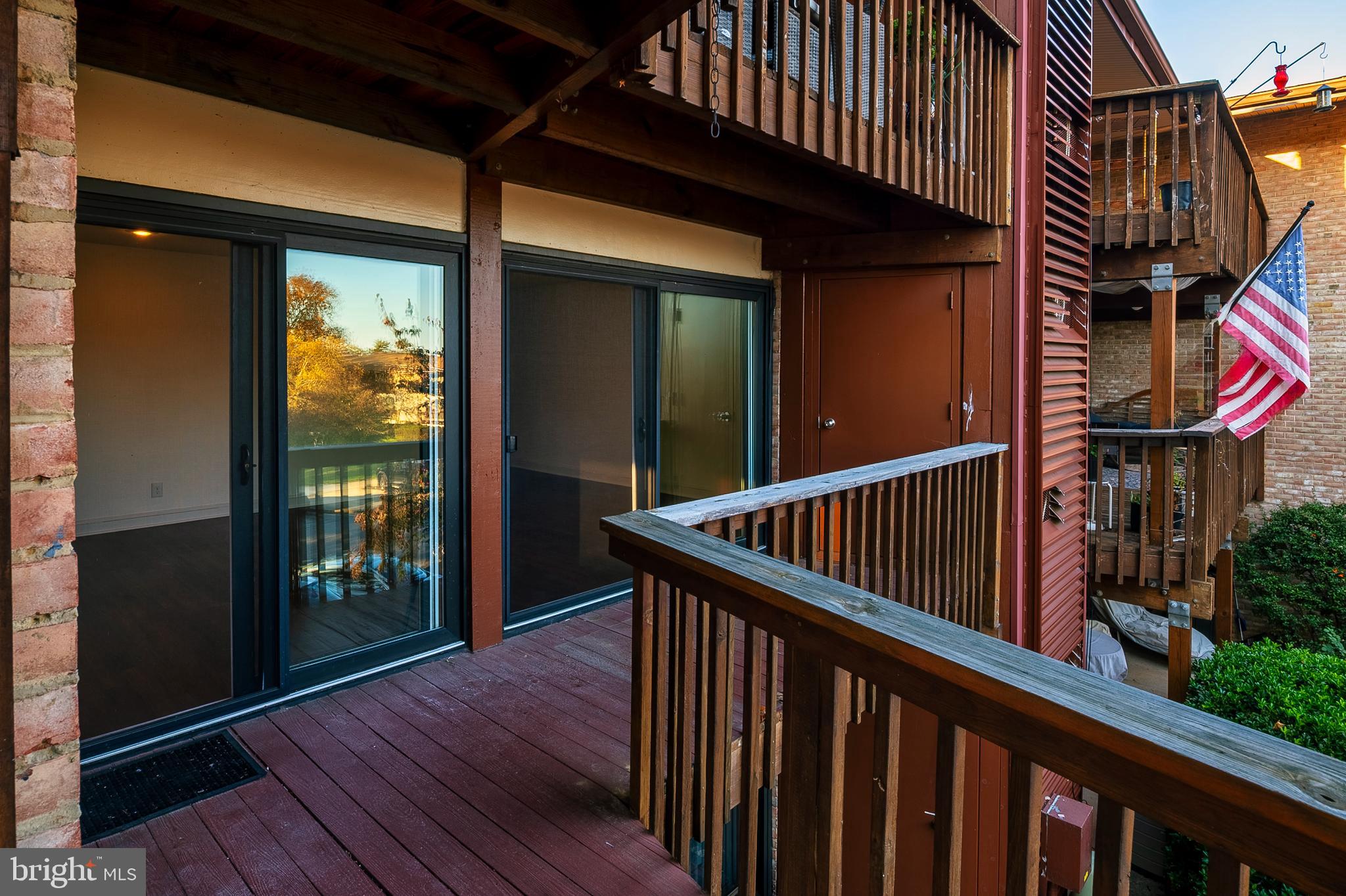 SEVERN HOUSE - Residential