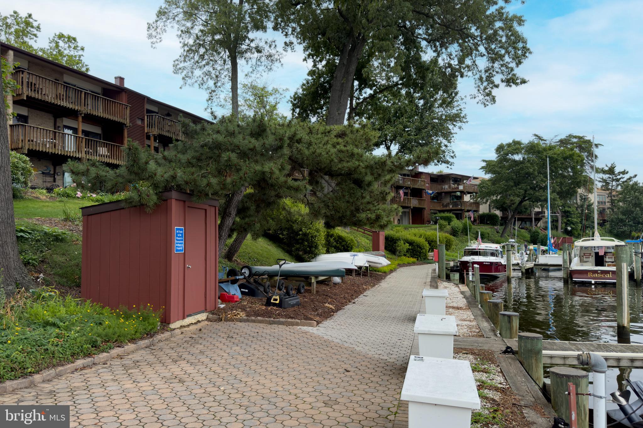 SEVERN HOUSE - Residential