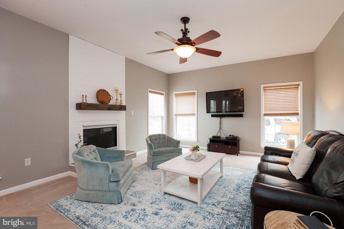 SPRUCE HILL ESTATES - Residential