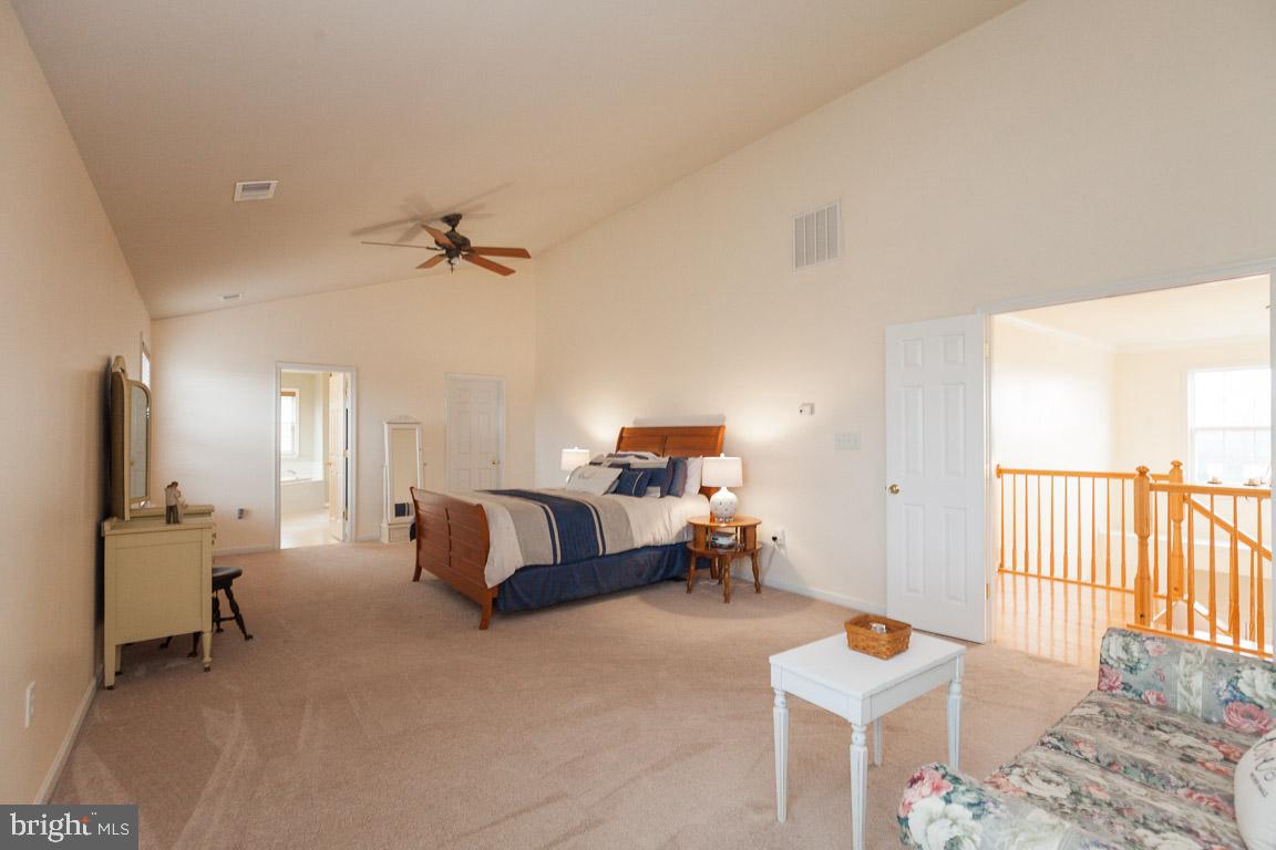 SPRUCE HILL ESTATES - Residential