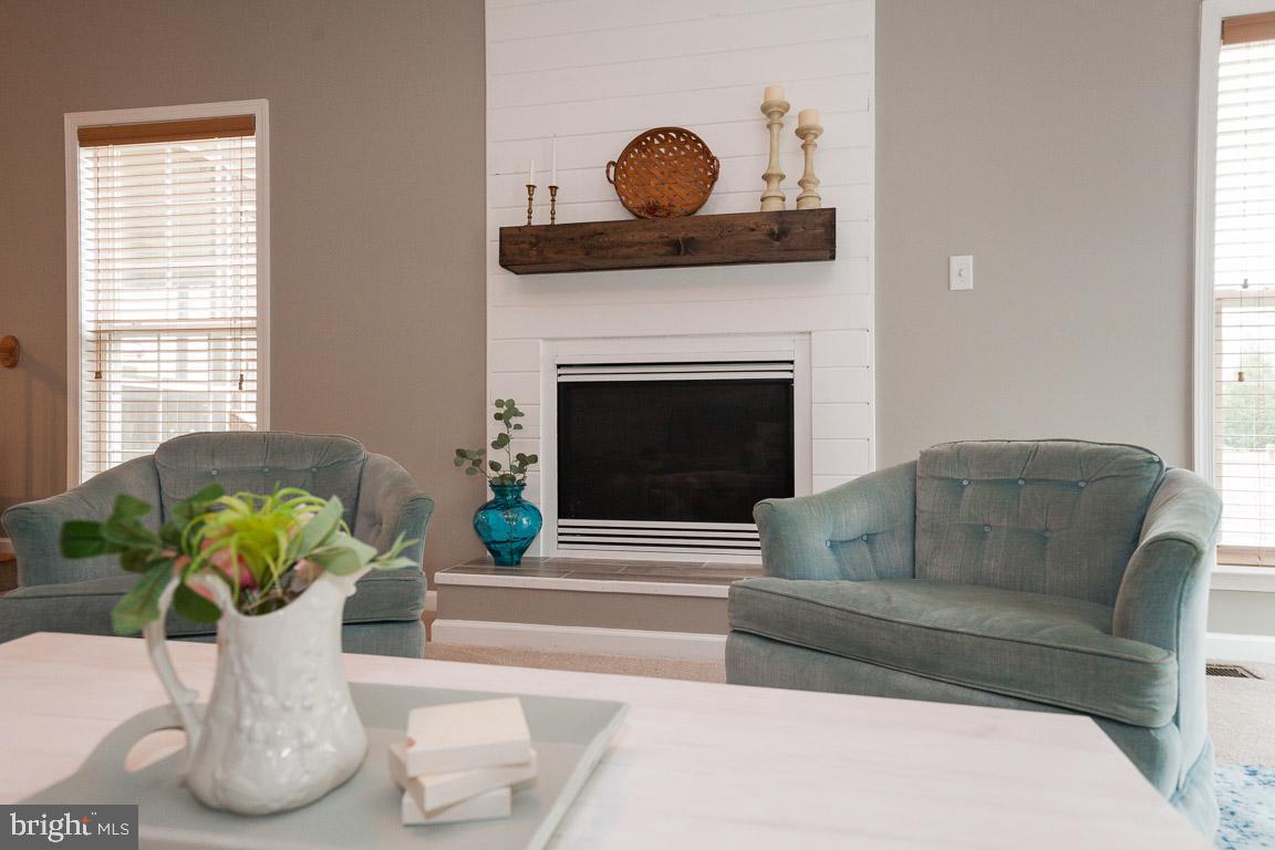 SPRUCE HILL ESTATES - Residential