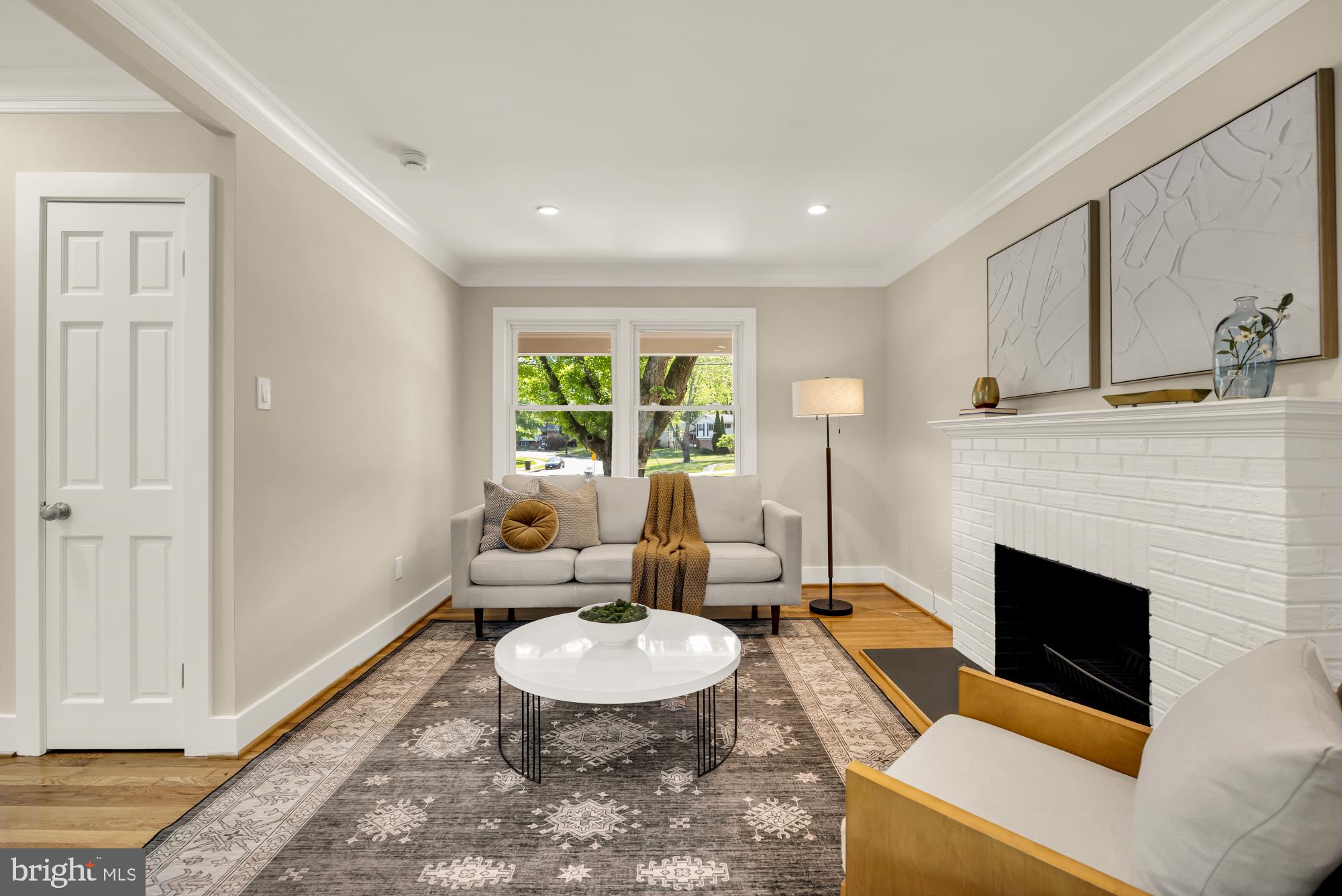 STONEWALL MANOR - Residential