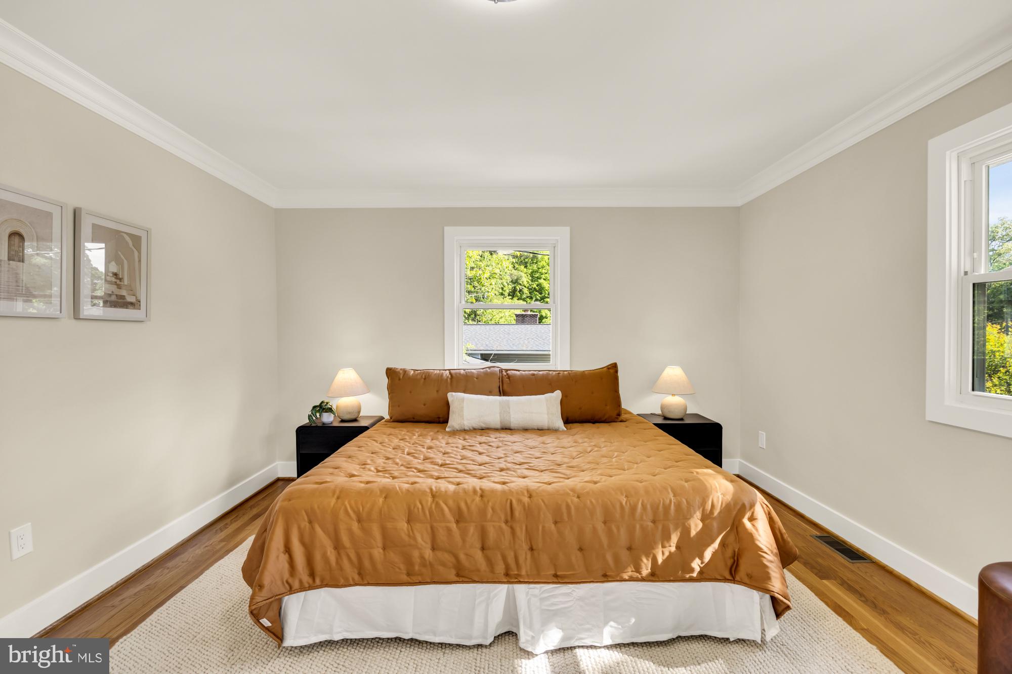 STONEWALL MANOR - Residential