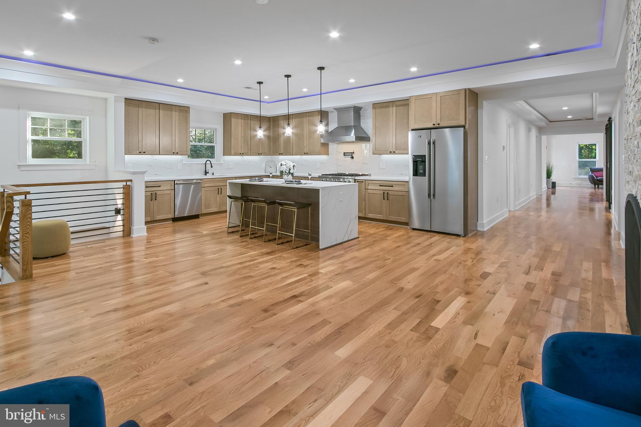 KENSINGTON - Residential