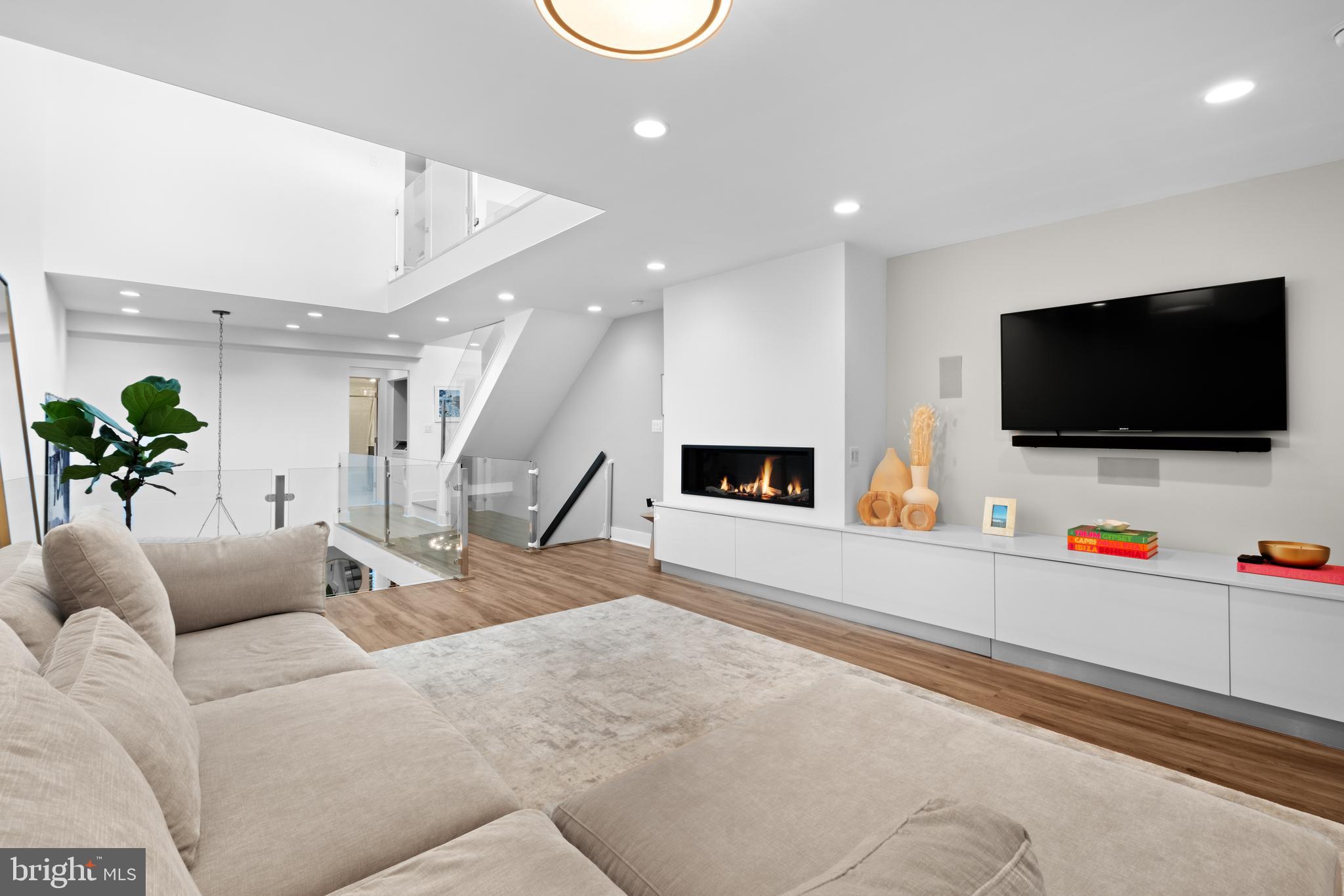 FITLER SQUARE - Residential