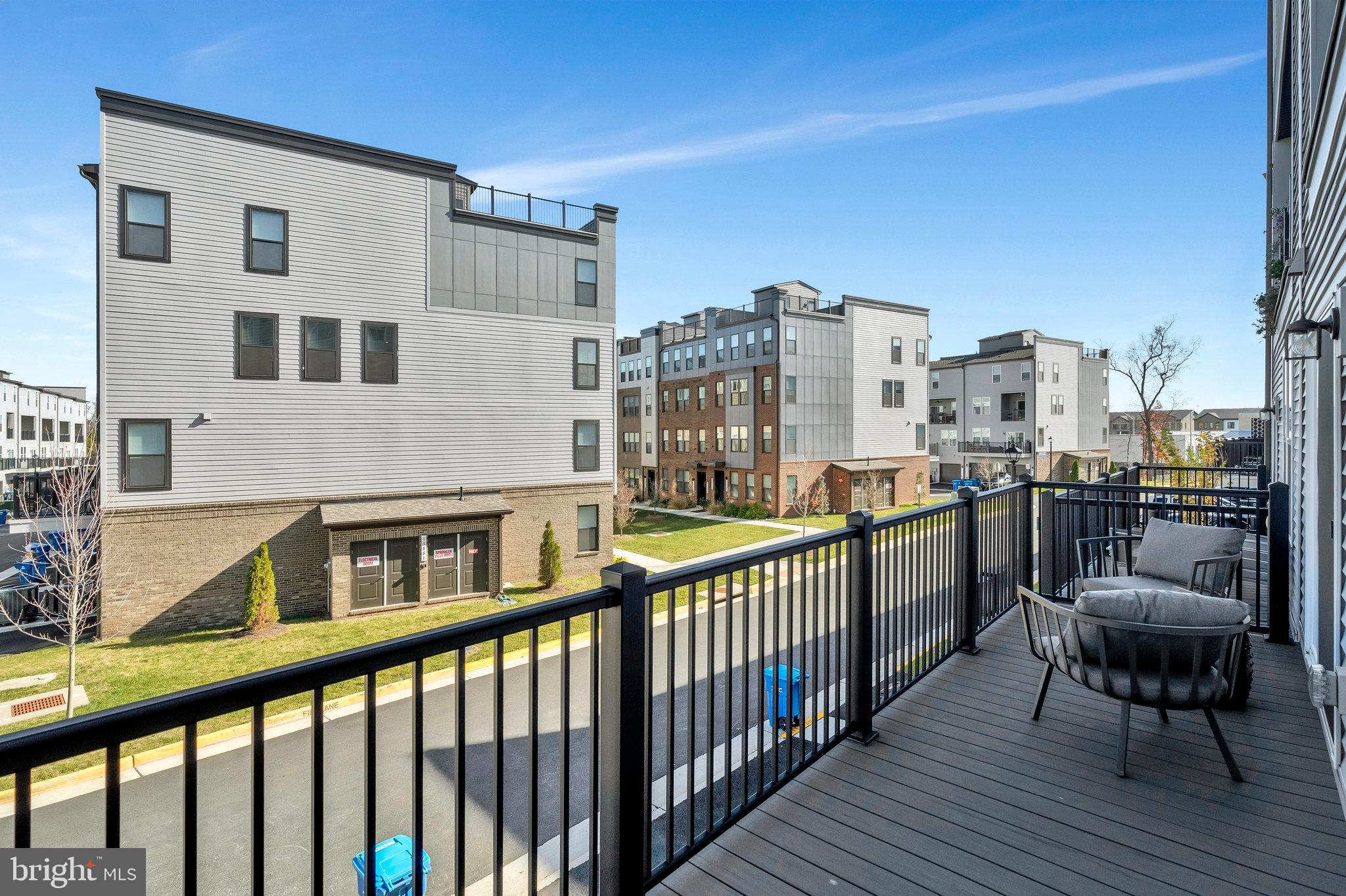 ASHBROOK PLACE - Residential