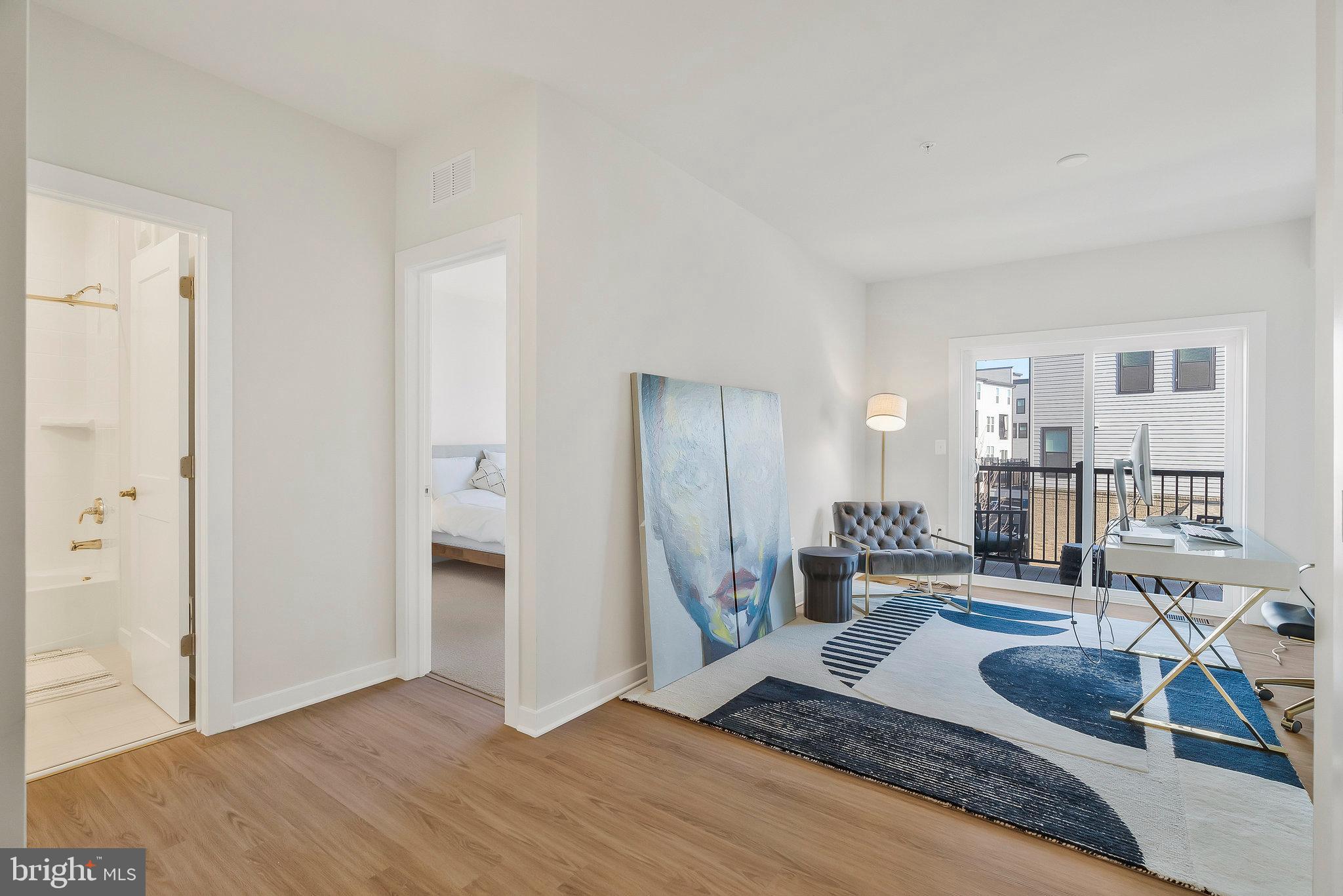 ASHBROOK PLACE - Residential