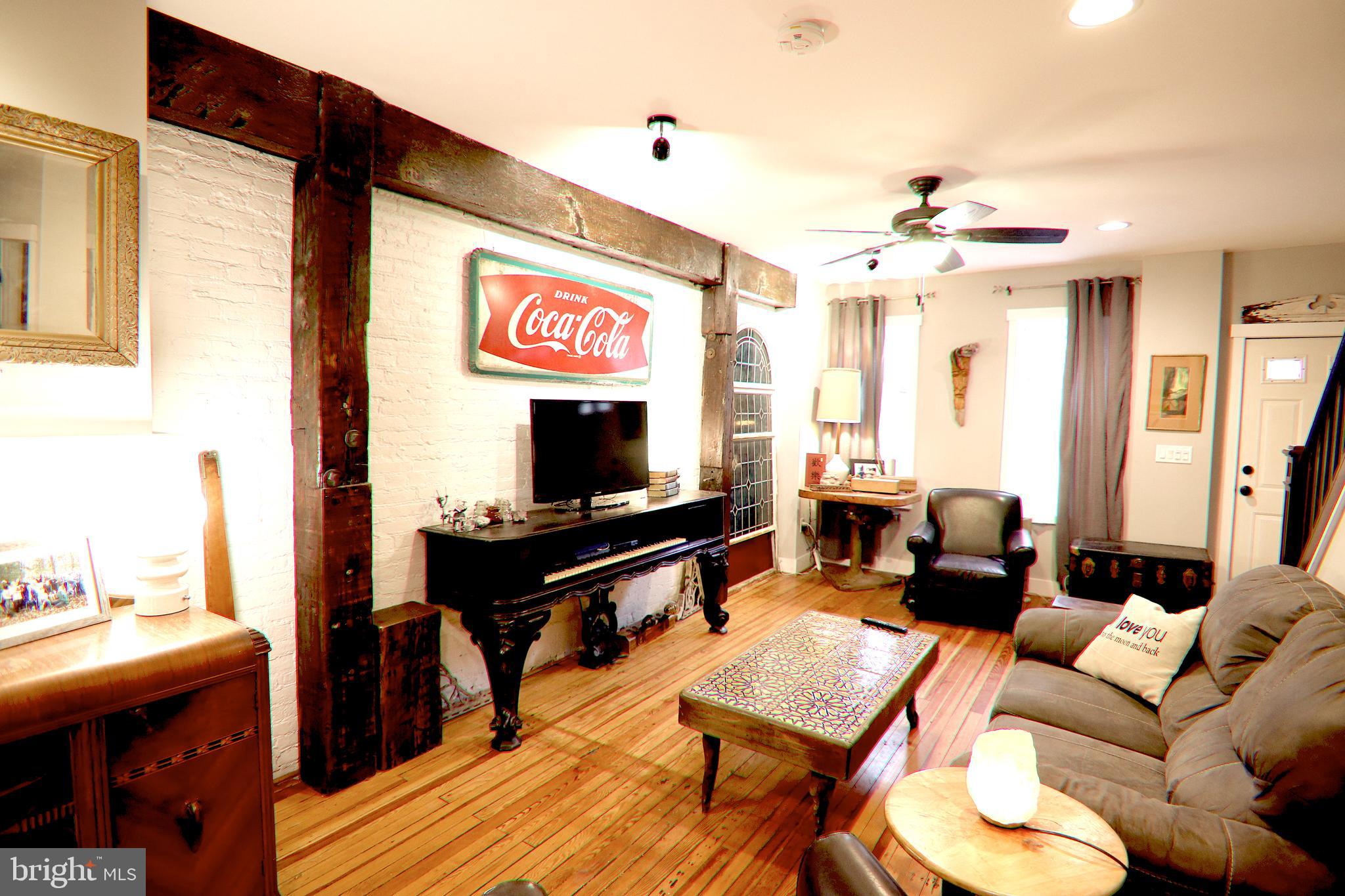 LOCUST POINT - Residential Lease