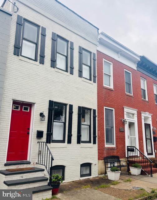 LOCUST POINT - Residential Lease