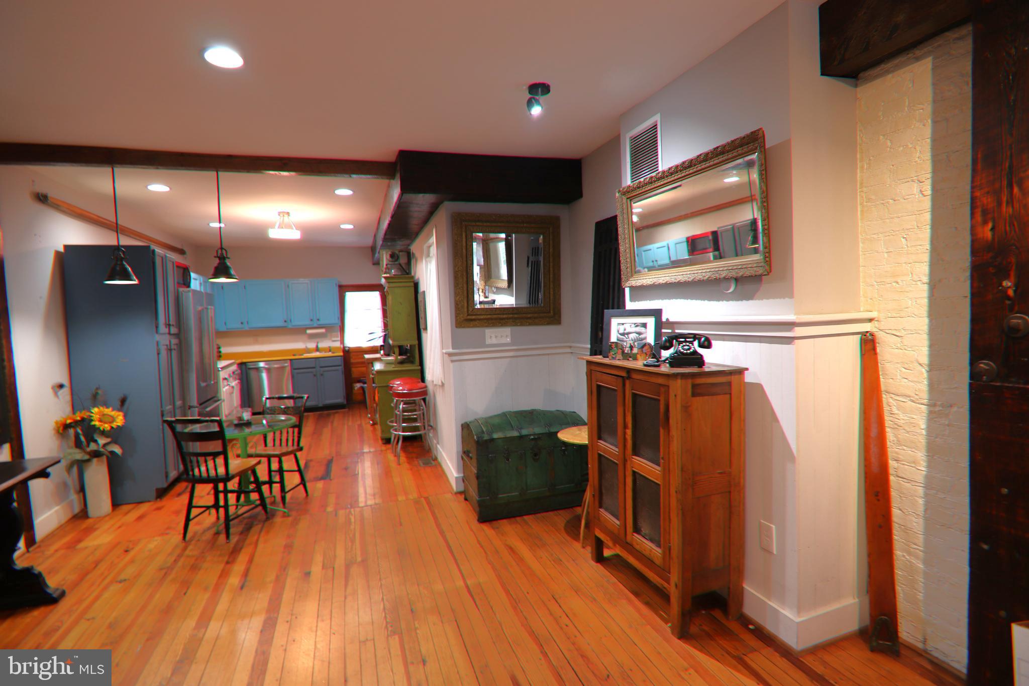 LOCUST POINT - Residential Lease