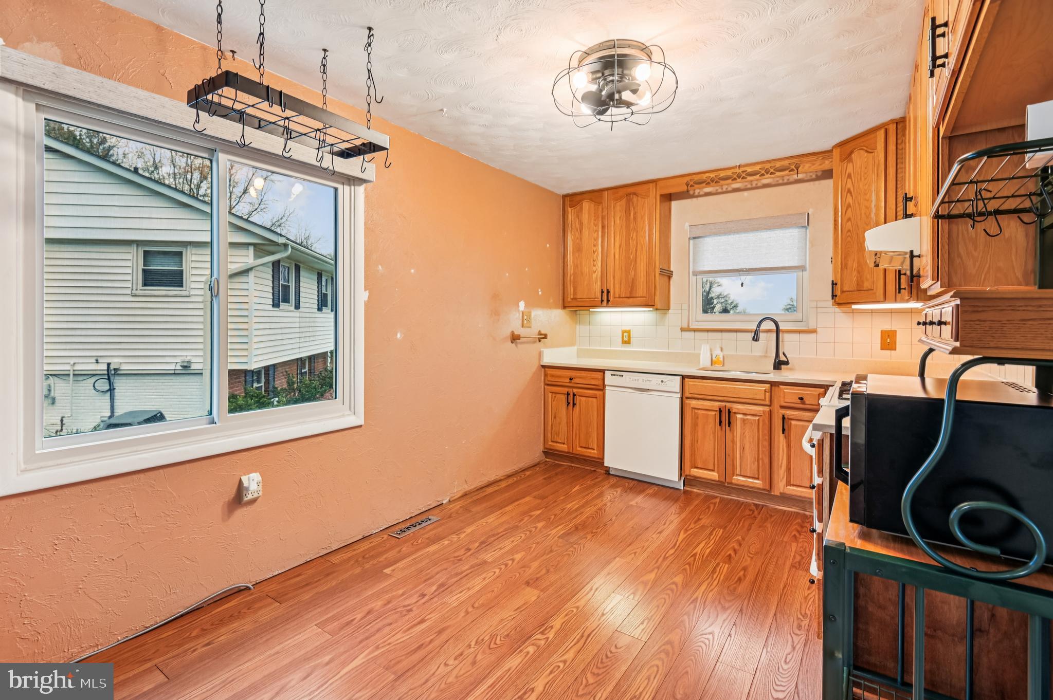 VILLAGE OF OLDE MILL - Residential