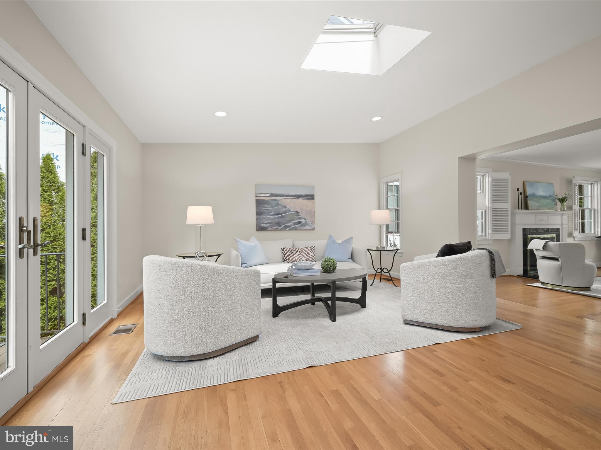 EDGEWOOD - Residential