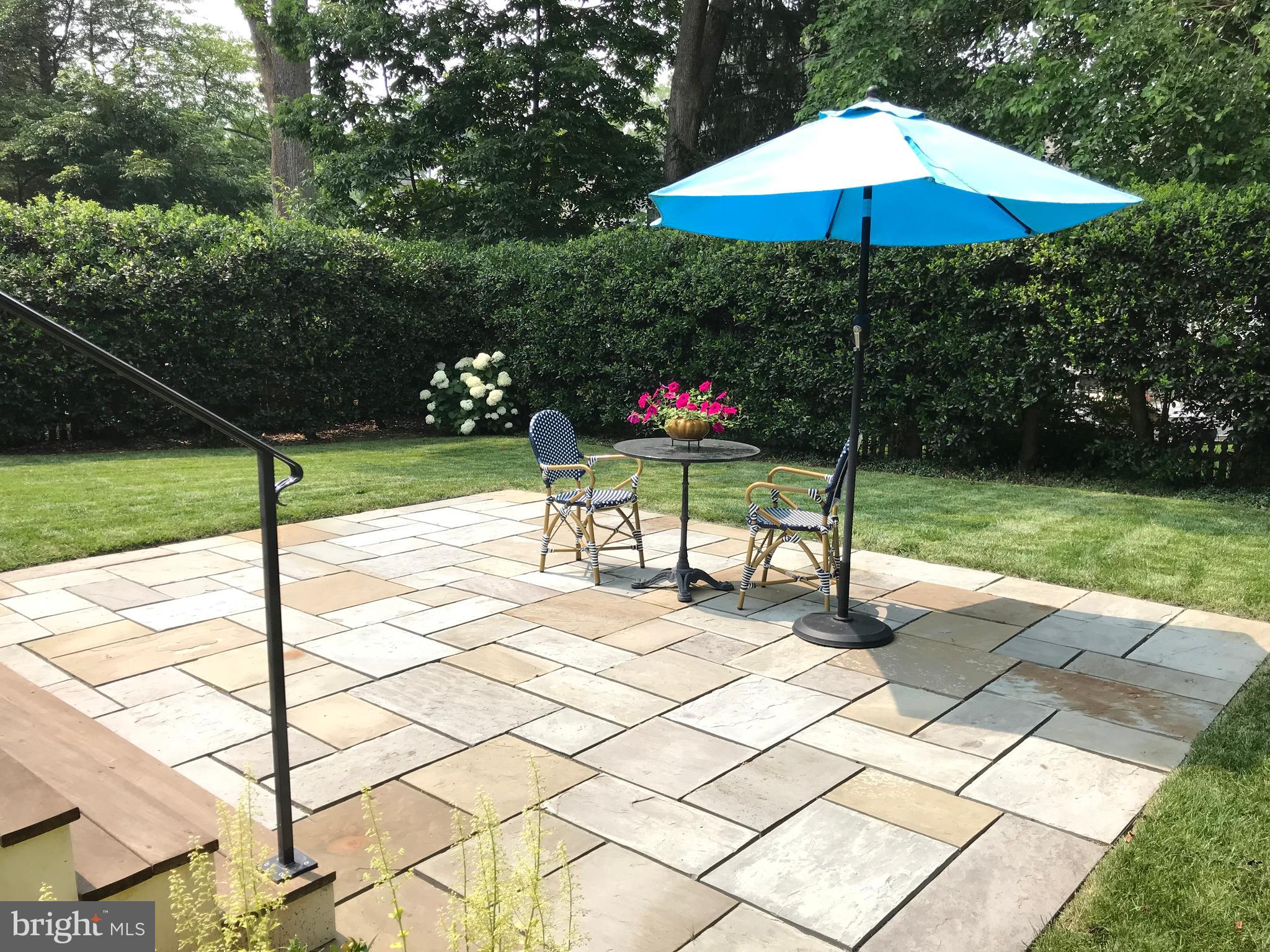 EDGEWOOD - Residential