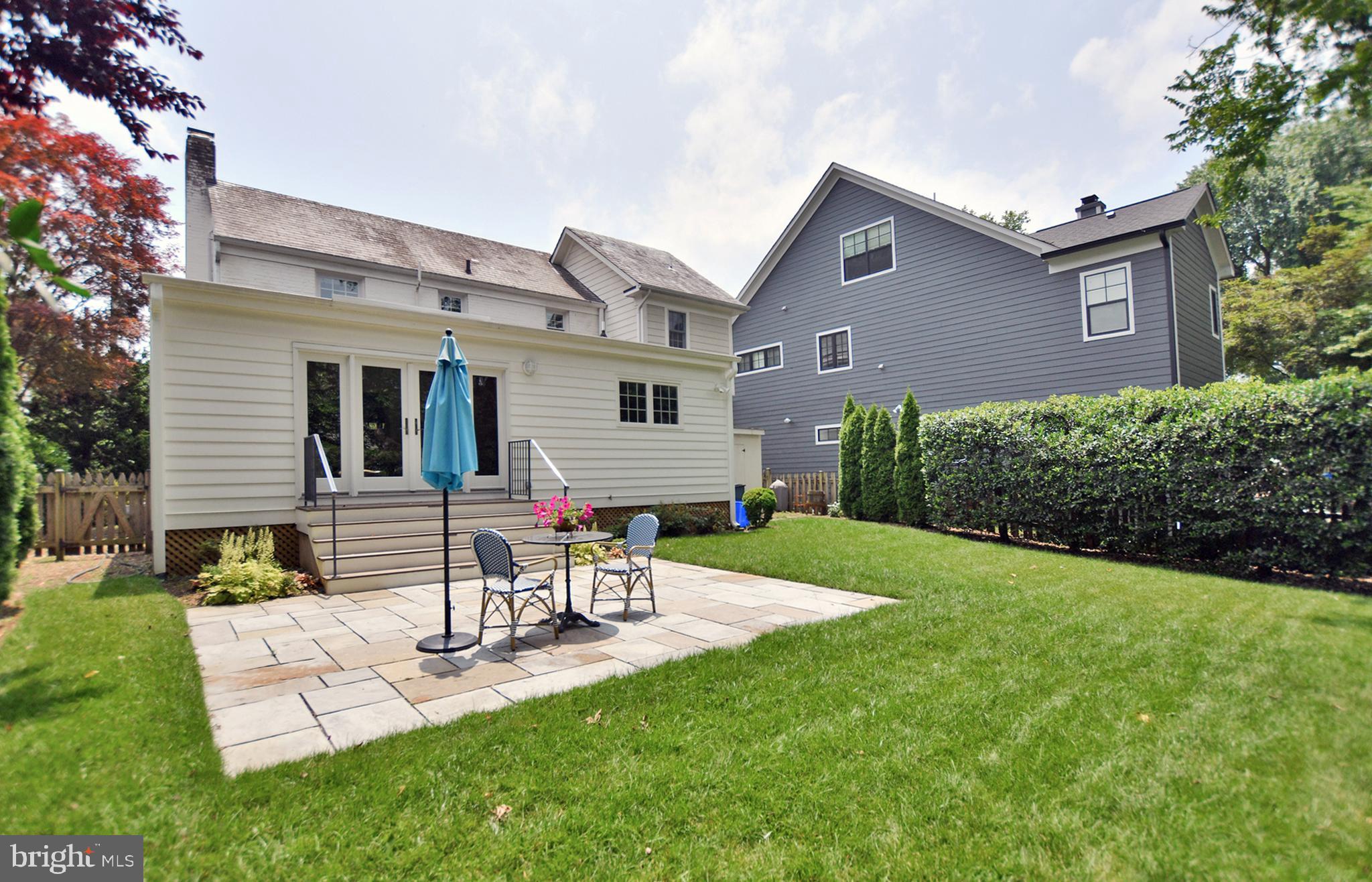 EDGEWOOD - Residential