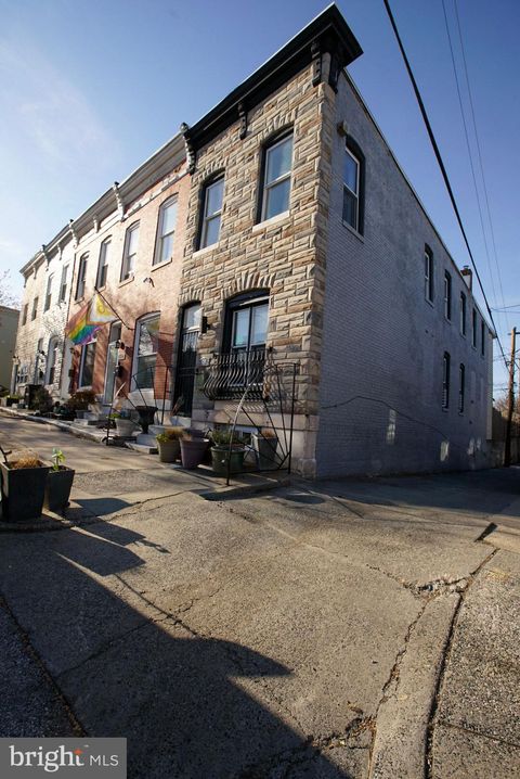 Townhouse For Sale - 2518 E Fairmount Avenue<br/> BALTIMORE, MD 21224