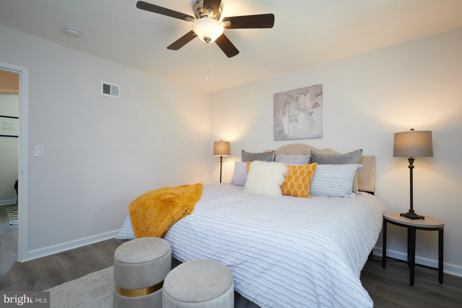 CHEVY CHASE CREST - Residential