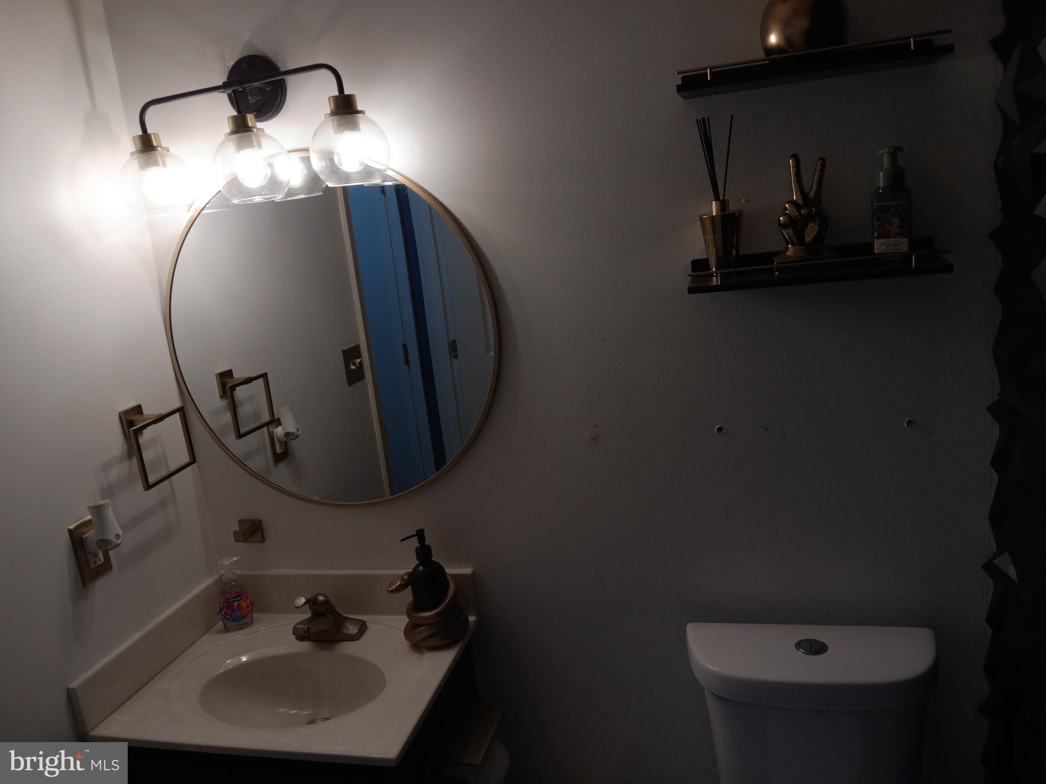 SHARSWOOD - Residential