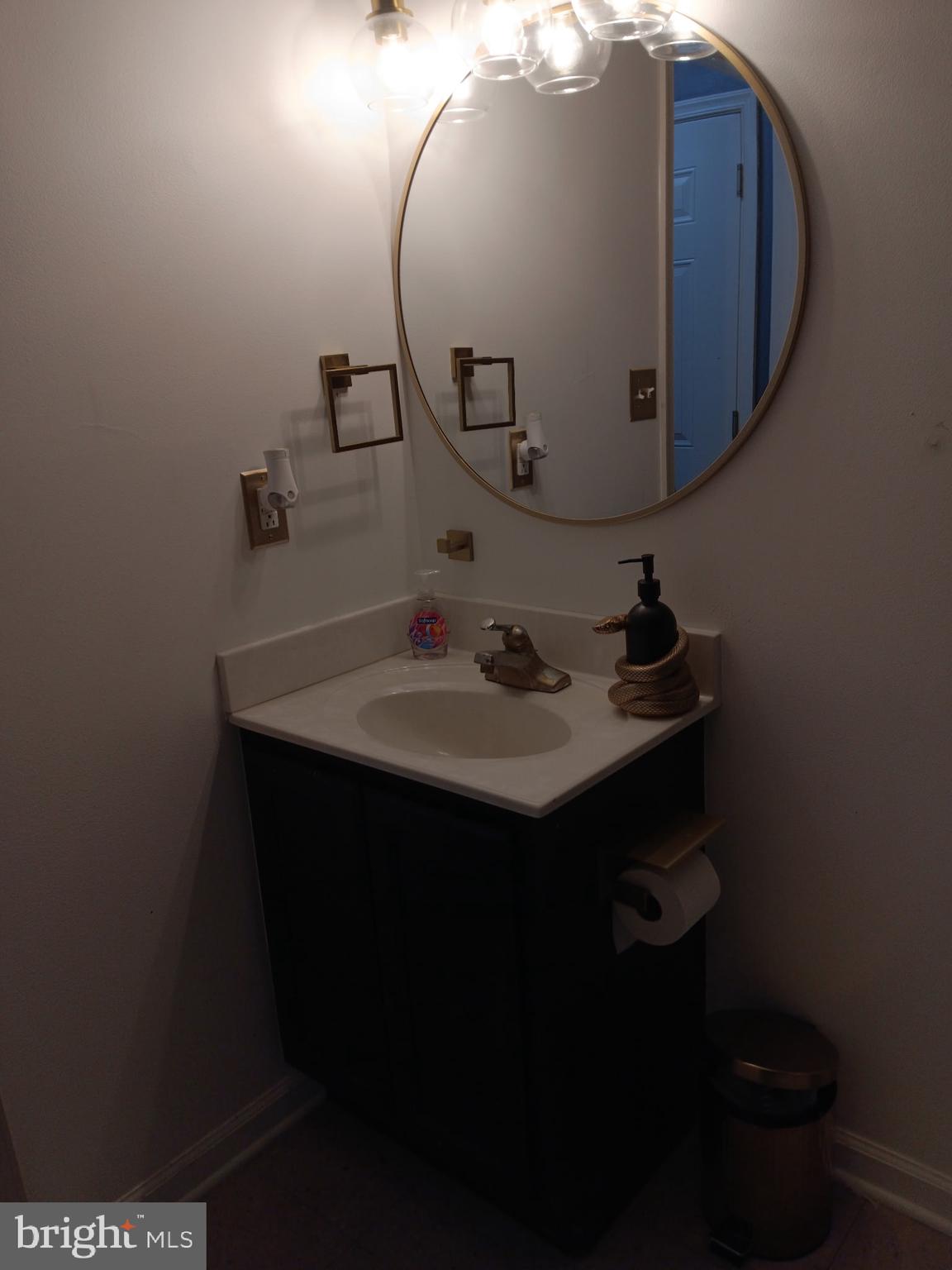 SHARSWOOD - Residential