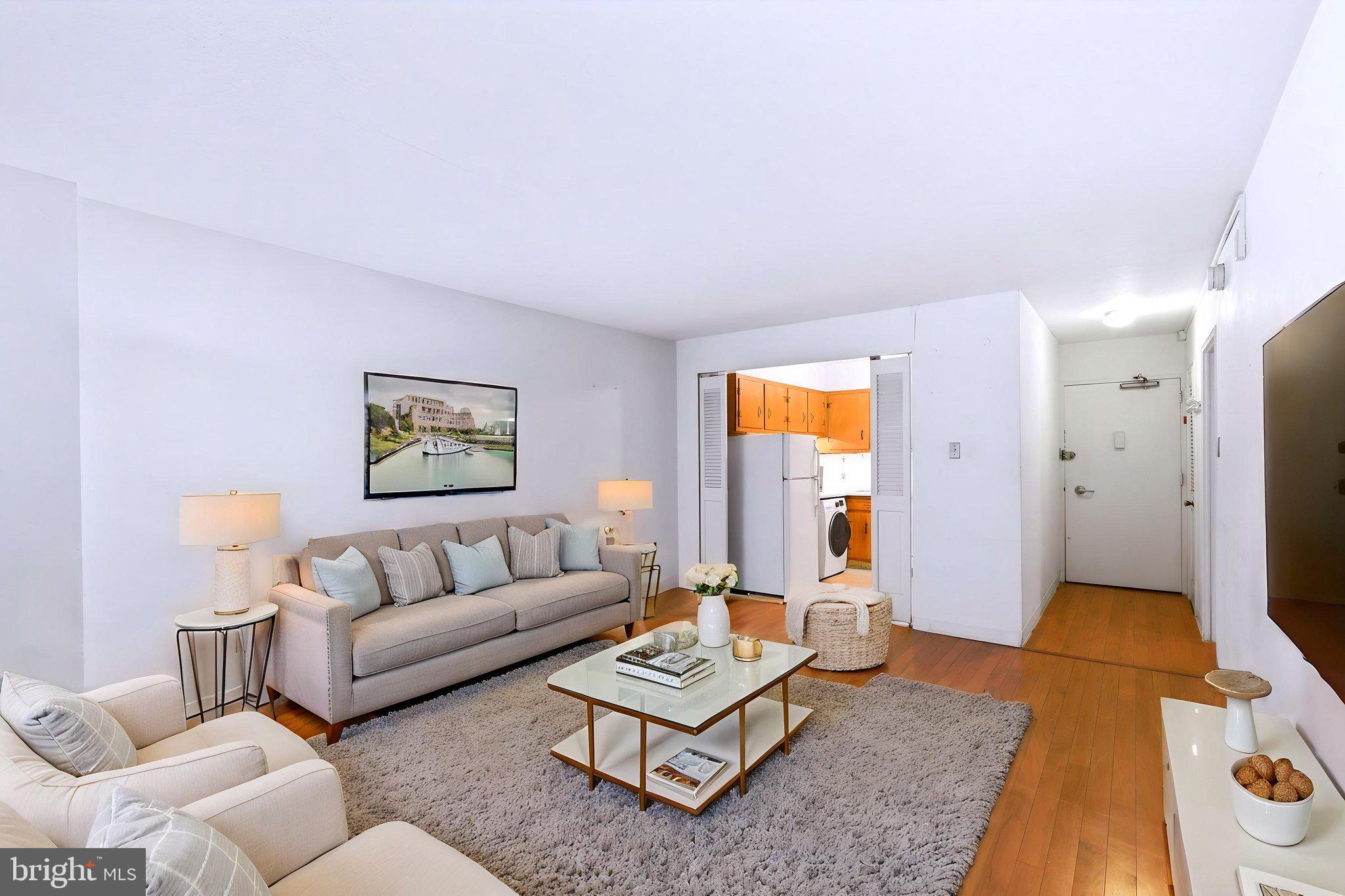 1900-34 JOHN F KENNEDY BOULEVARD 322