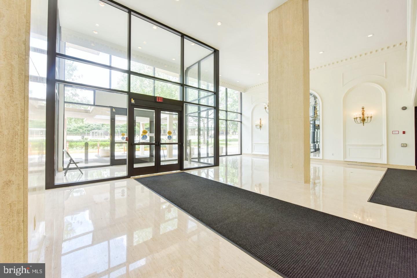 1300 ARMY NAVY DRIVE 608