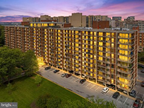 Photo of 1300 Army Navy Drive #608, ARLINGTON, VA 22202 (MLS # VAAR2072278)