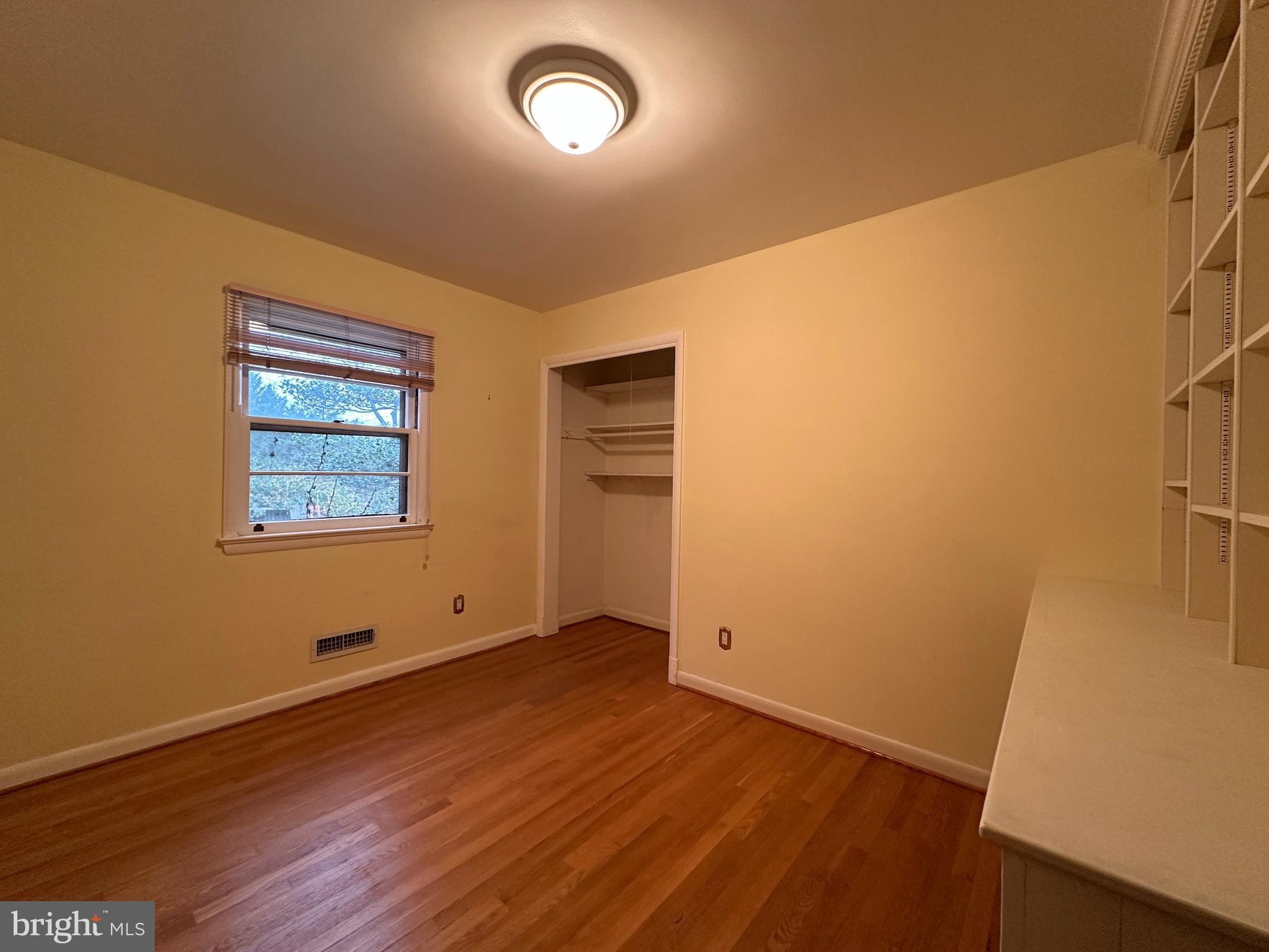 EL NIDO ESTATES - Residential Lease