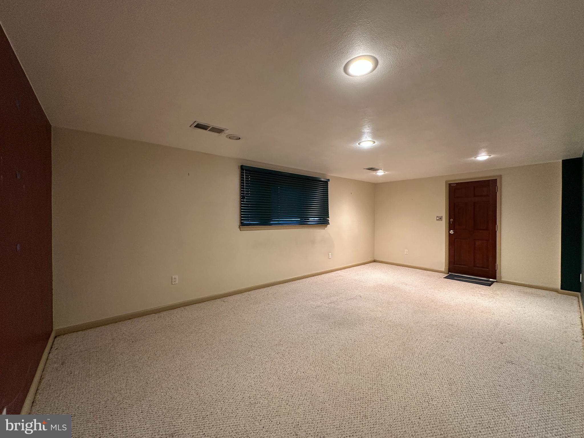 EL NIDO ESTATES - Residential Lease