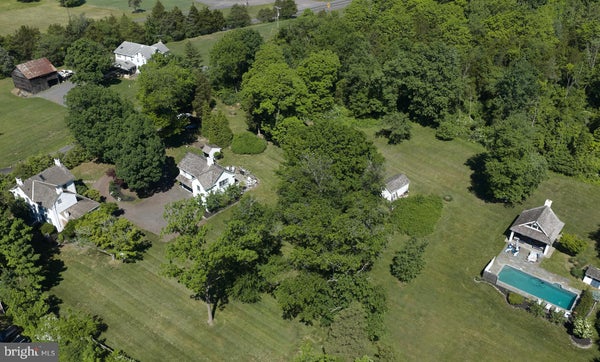 310 DURHAM RD, OTTSVILLE, PA 18942 - Image 8a210819e1b96c3cee528df50cdc7dd9/2307274662