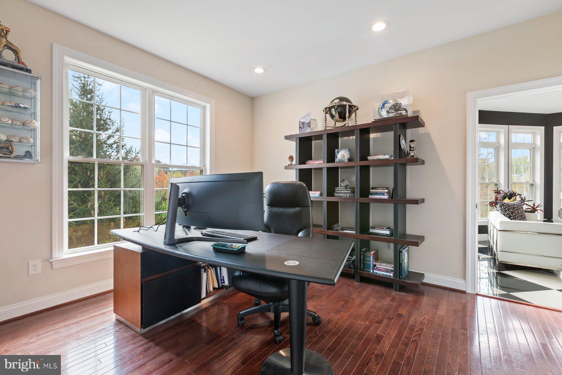 FAIRWOOD - Residential