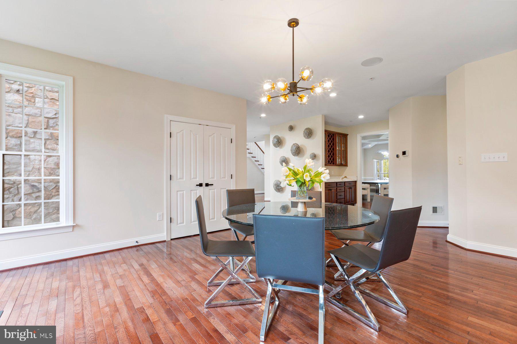 FAIRWOOD - Residential