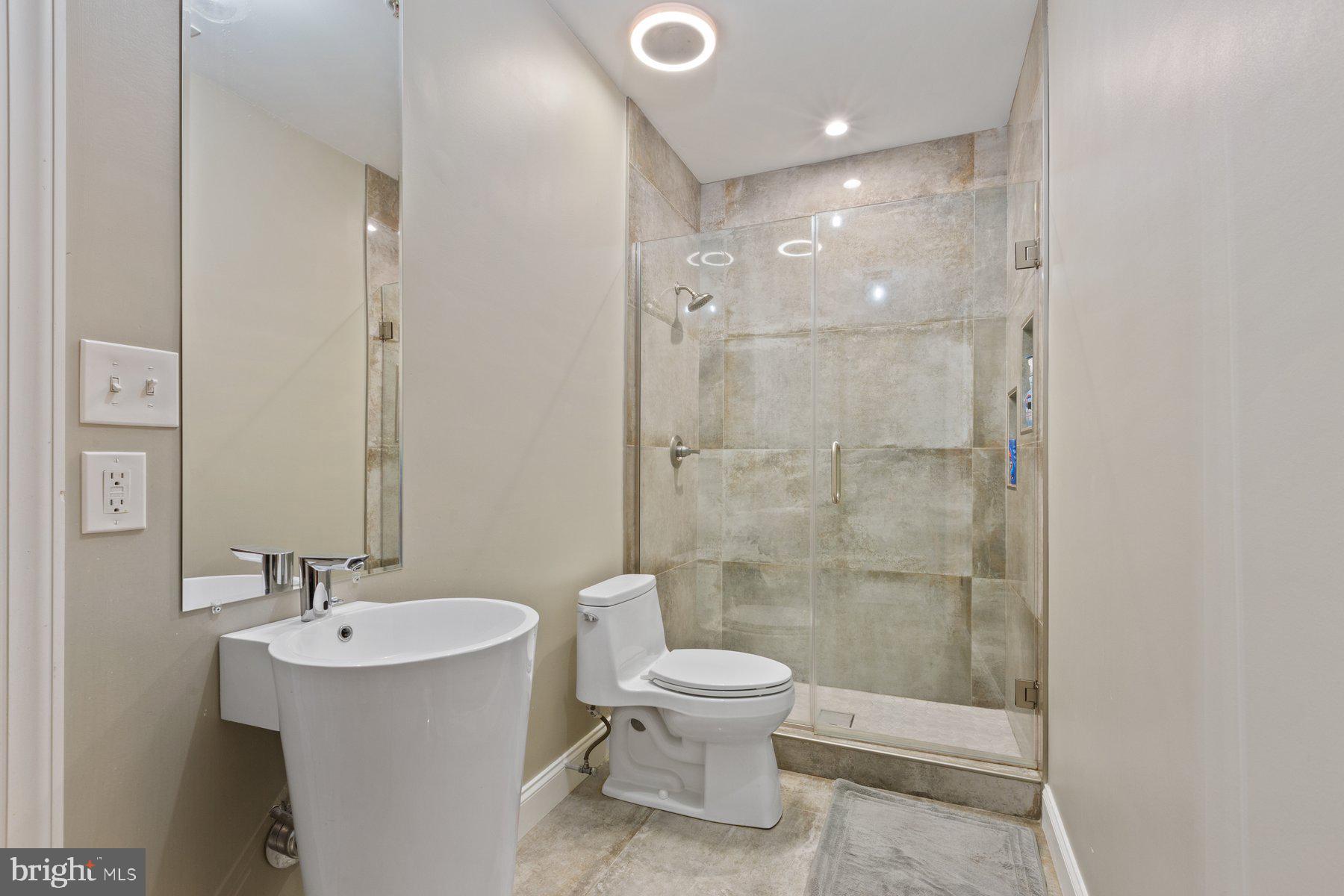 FAIRWOOD - Residential