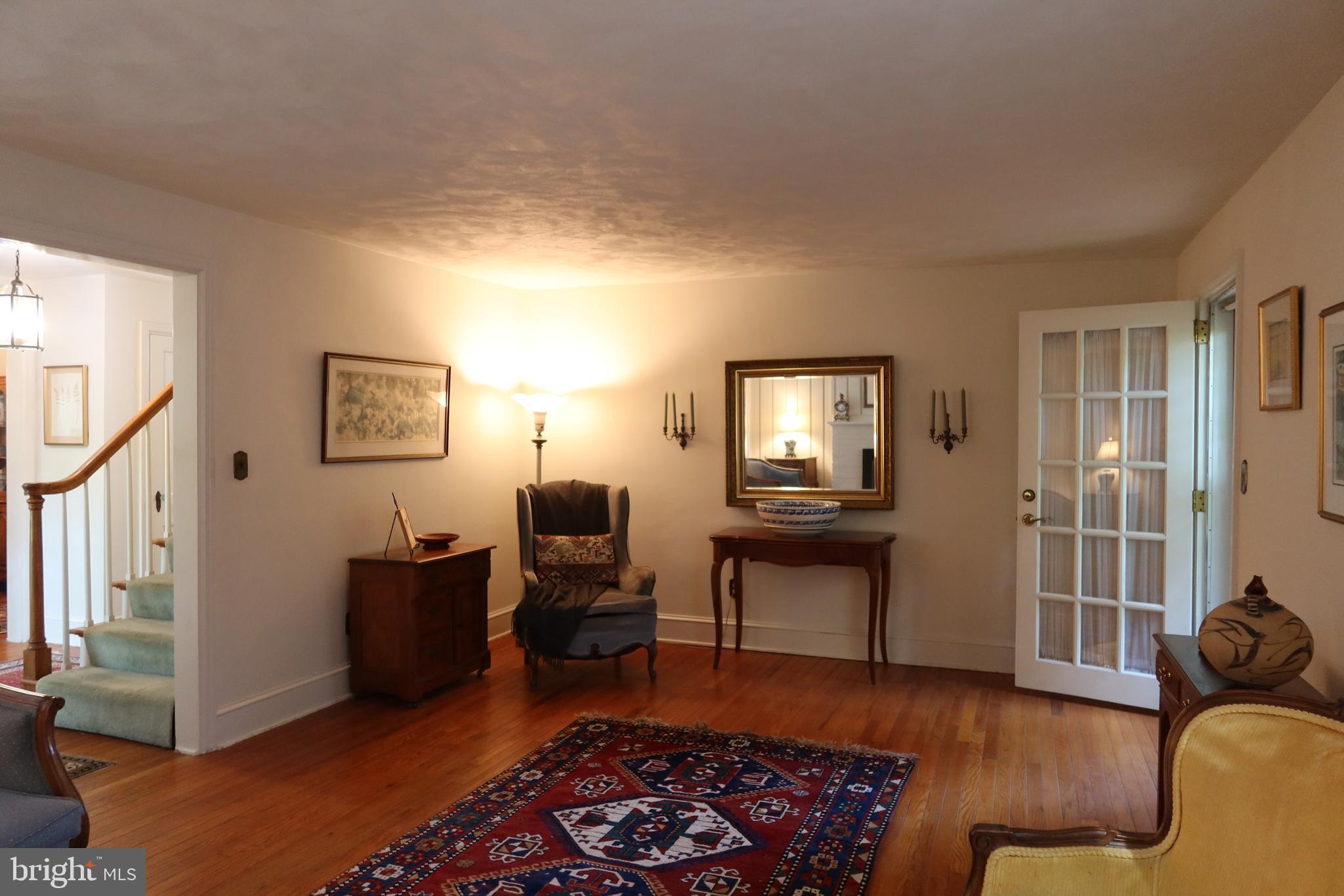 COLLEGE HEIGHTS - Residential