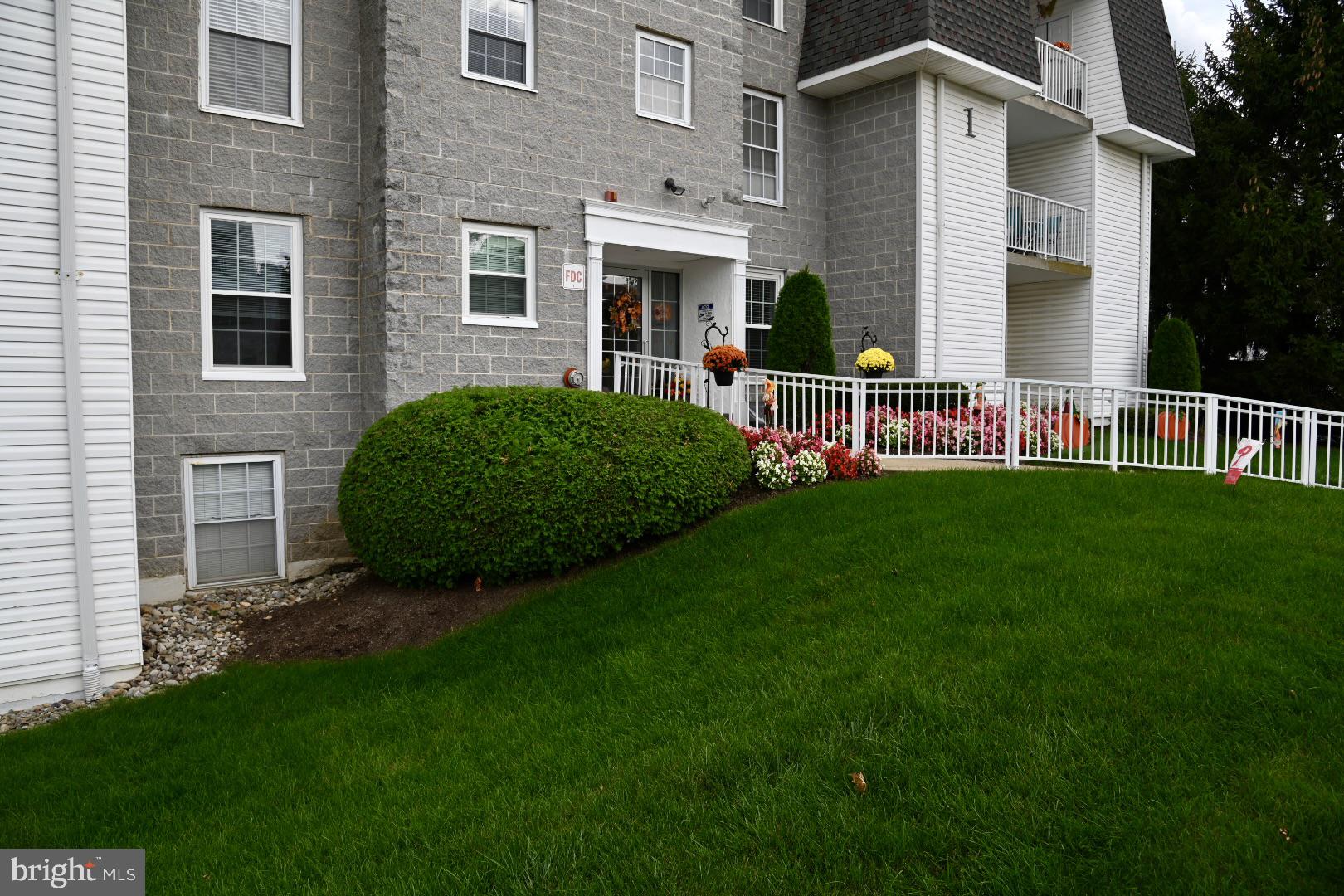 CENTENNIAL STATION - Residential