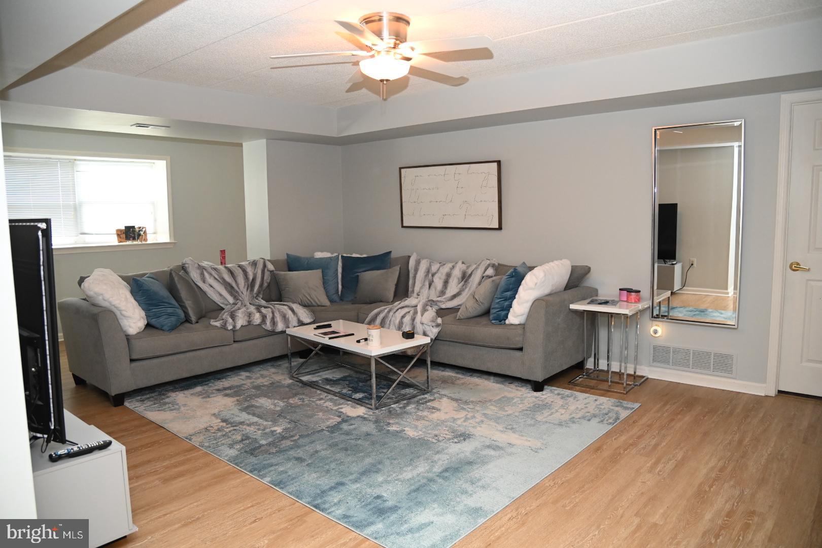 CENTENNIAL STATION - Residential