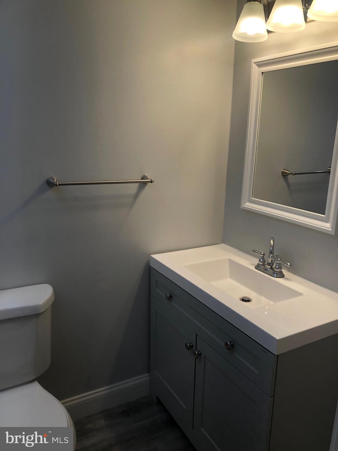 BROADWAY EAST - Residential Lease
