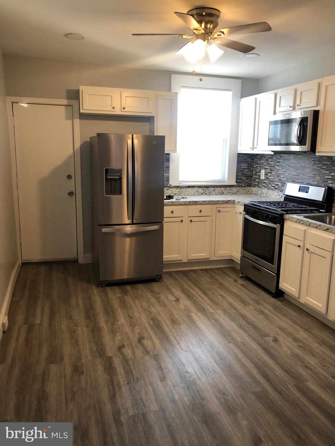 BROADWAY EAST - Residential Lease