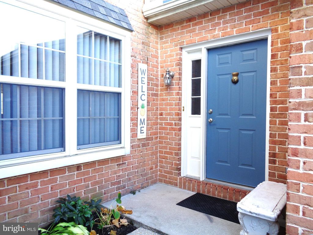 Photo of 118 Langley Square, Lancaster, PA 17603 (MLS # PALA2042530)