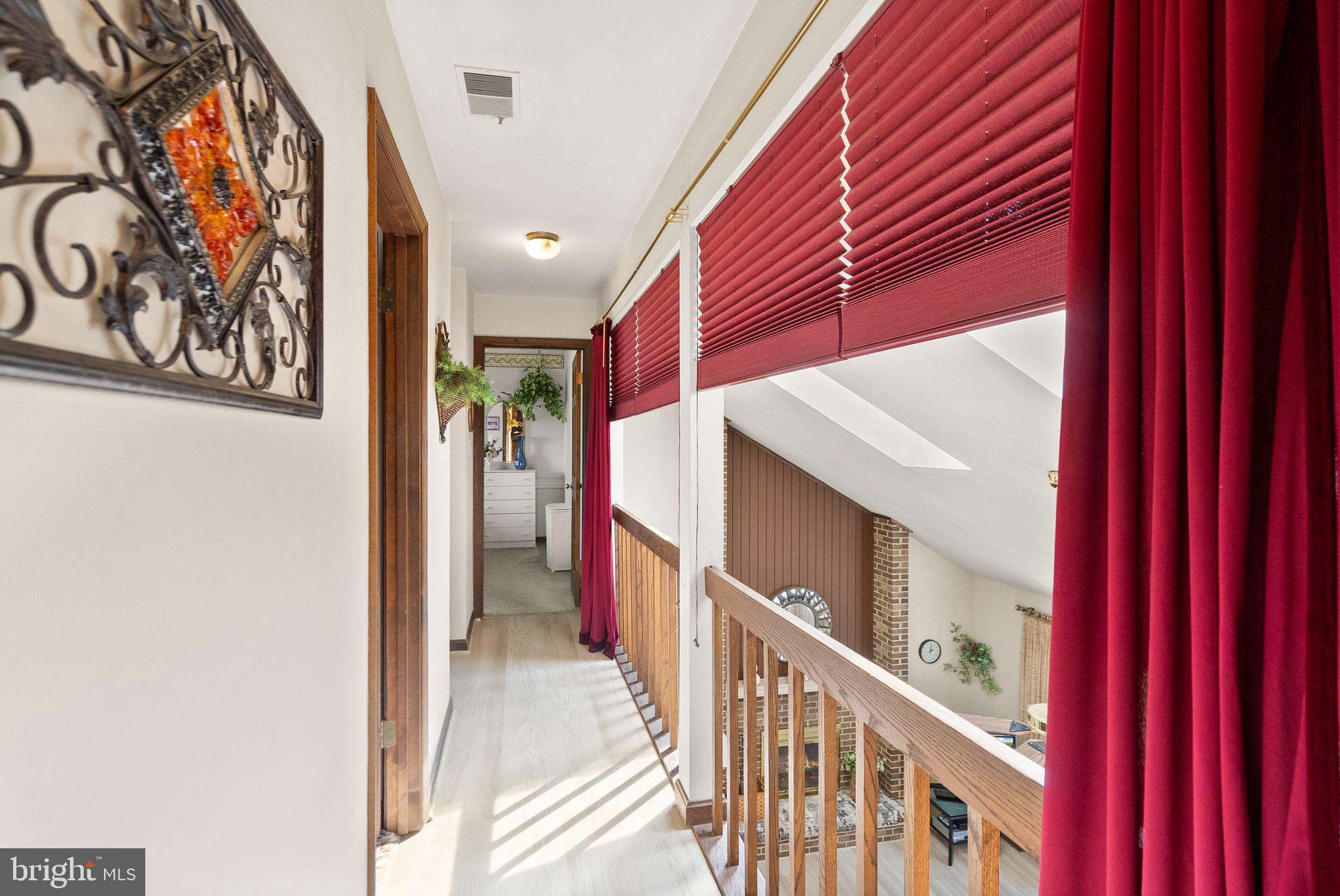 LAKE FAIRFAX PARK ESTATE - Residential