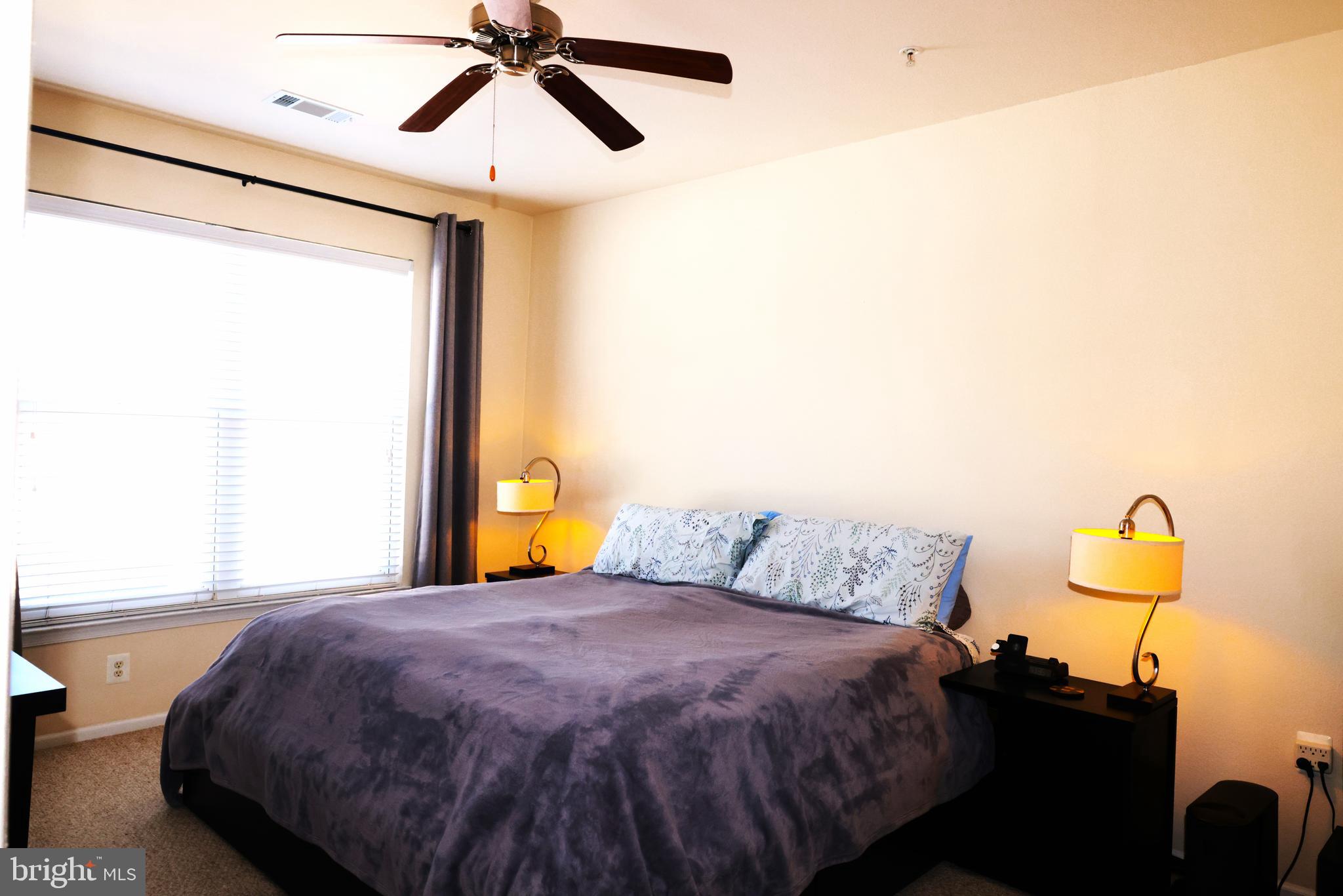 WHITE FLINT STATION - Residential