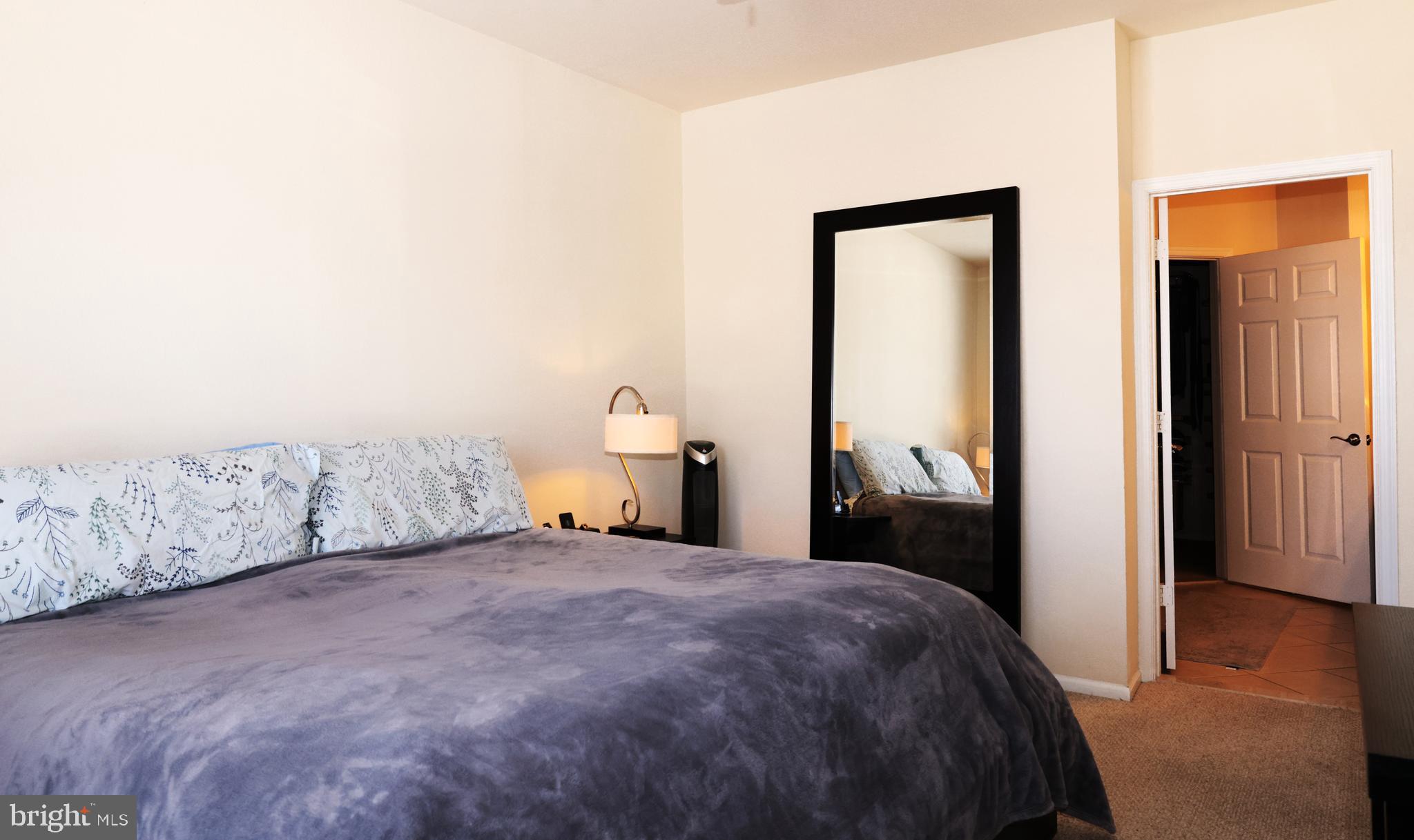 WHITE FLINT STATION - Residential