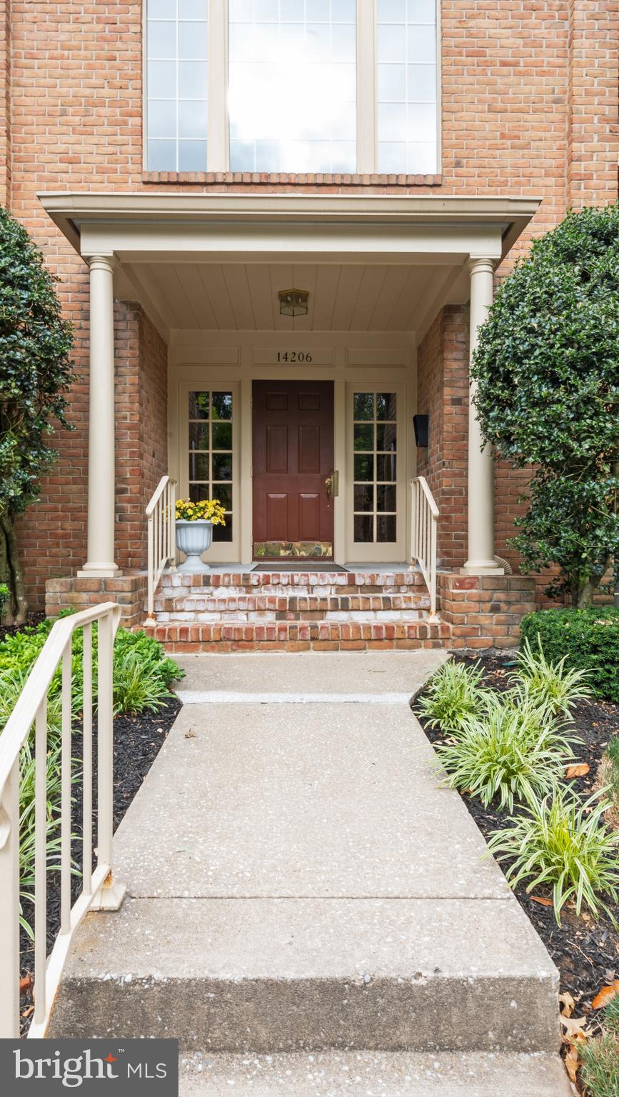 LOVETON FARMS - Residential